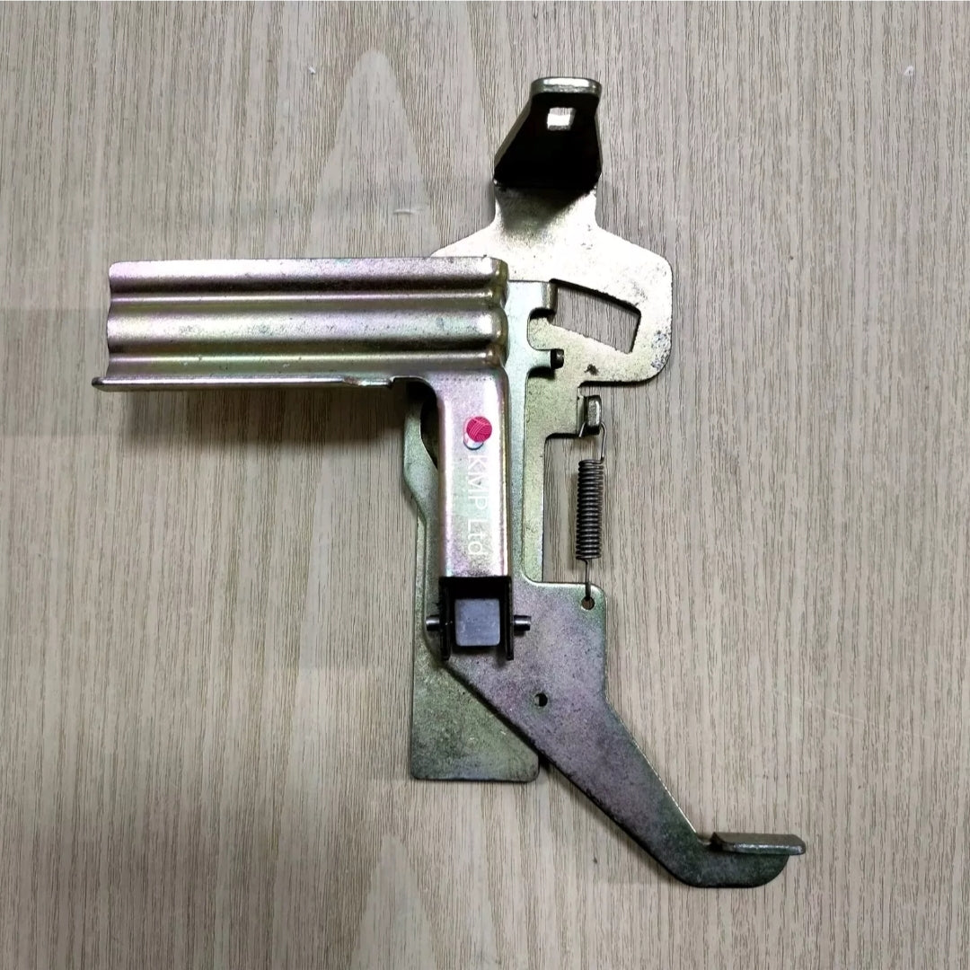 Brother KR 260 Ribber BRACKET ASSEMBLY