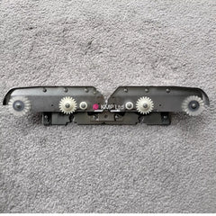 Silver Reed SK 580 SINKER PLATE (no rubber wheels & has some rust)