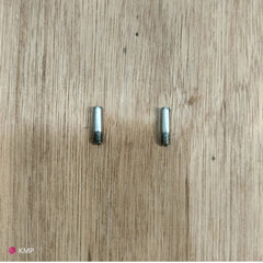 Silver Reed SK-740 Carriage HANDLE SCREWS x2