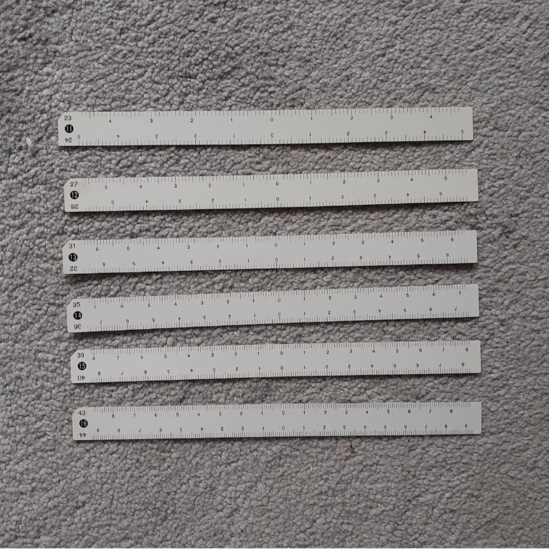 Knitmaster Mod 360 Knitting Machine CENTRE SCALE