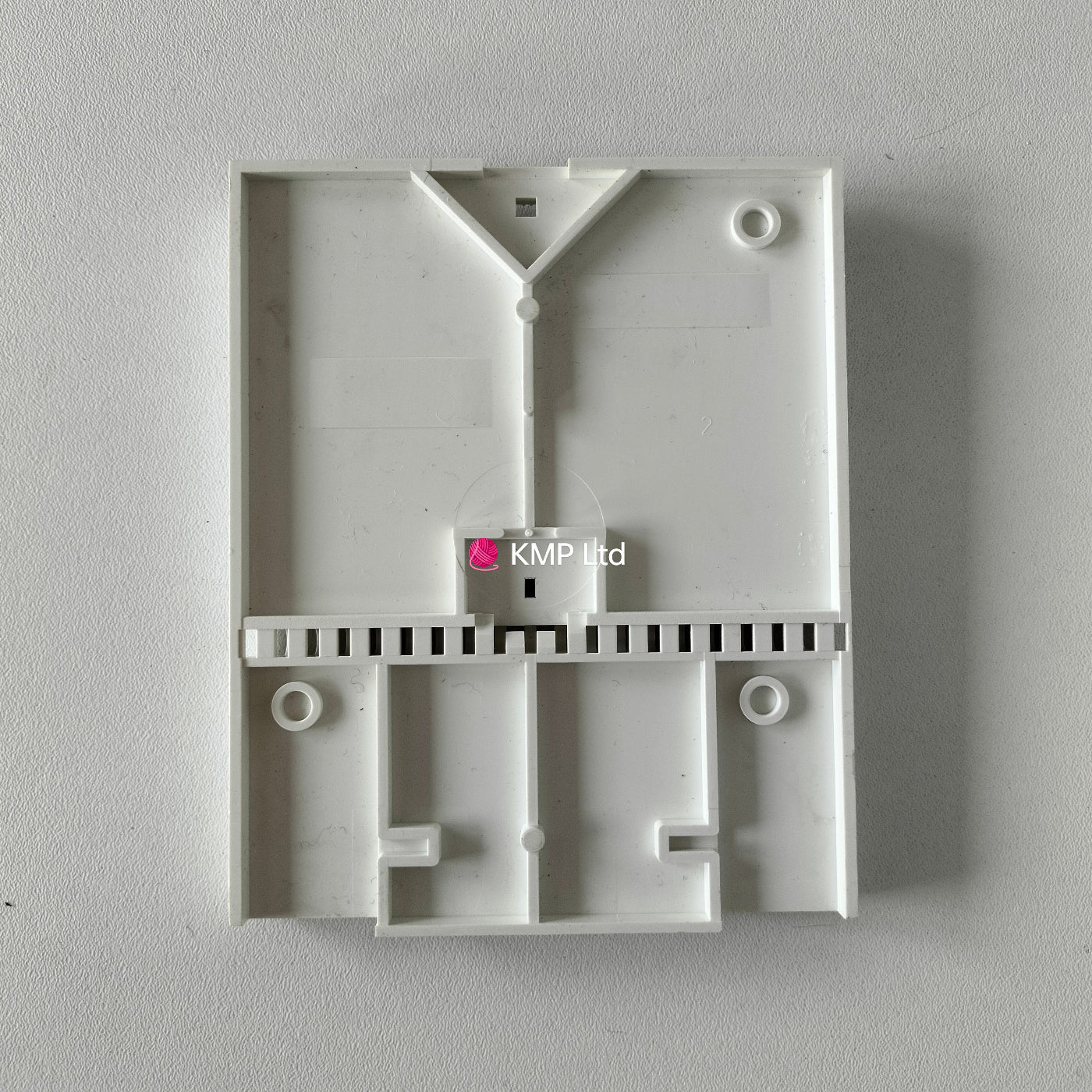 PASSAP E6000 Electronic Knitting Machine Front Needle Bed CHANNEL PLATE x1
