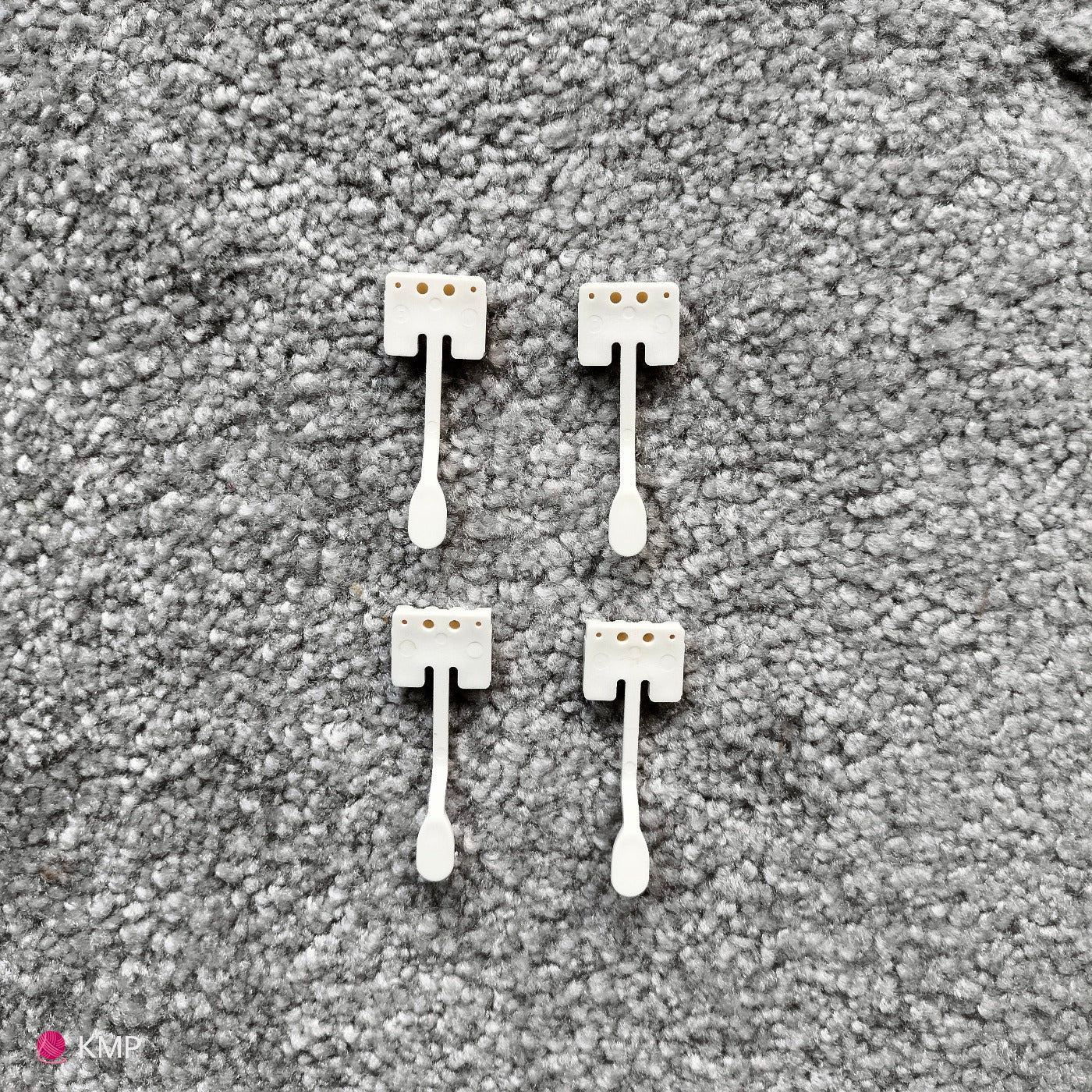 Silver Reed SK 840 Electronic Knitting Machine YARN SEPARATORS