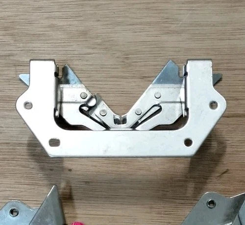 BrotherKH 840 Plating Yarn Feeder Assembly