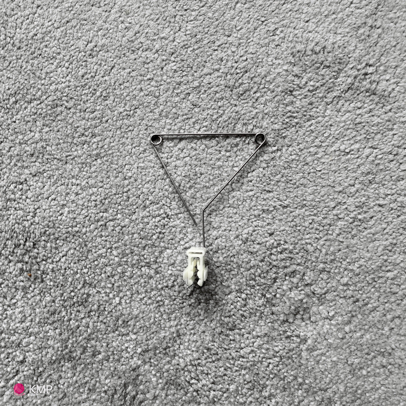 Silver Reed SK 840 YARN GUIDE for the auto tension unit