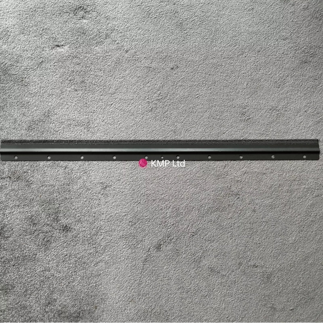 Knitmaster FRP-70 Ribber CAST ON COMBS Main image