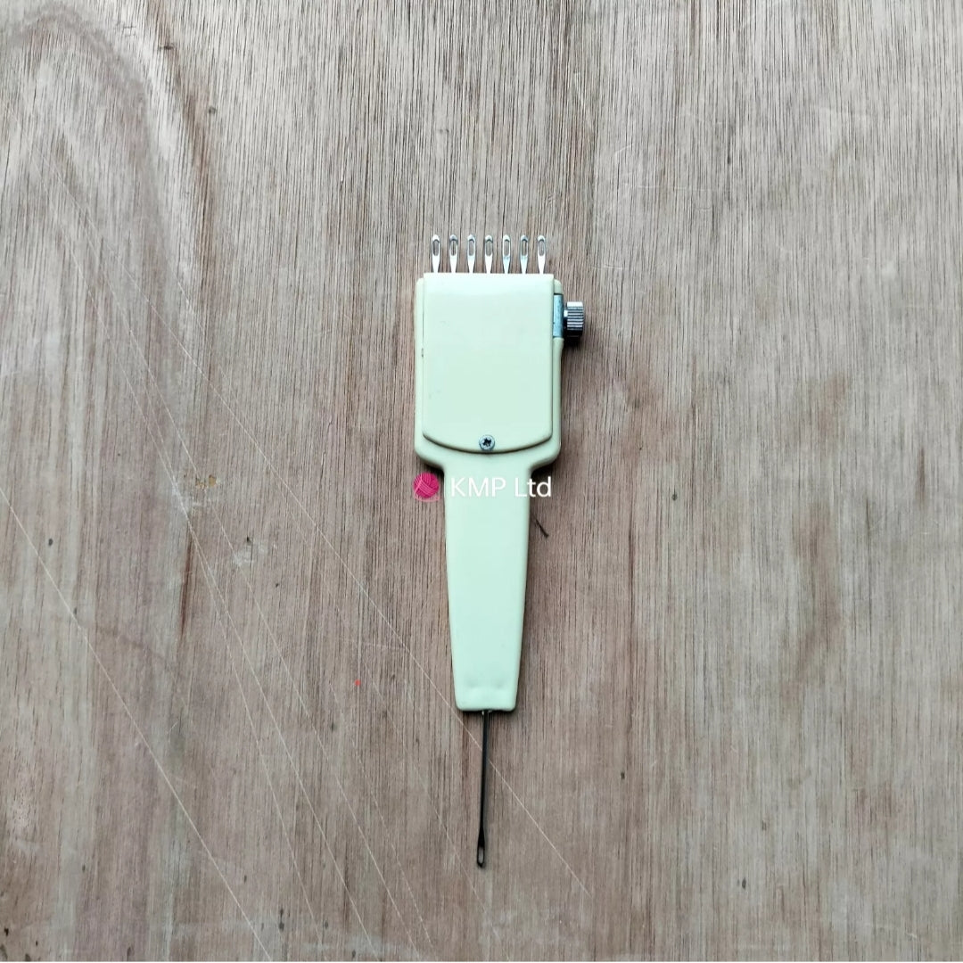 Adjustable Stitch Transfer Comb Secondary image