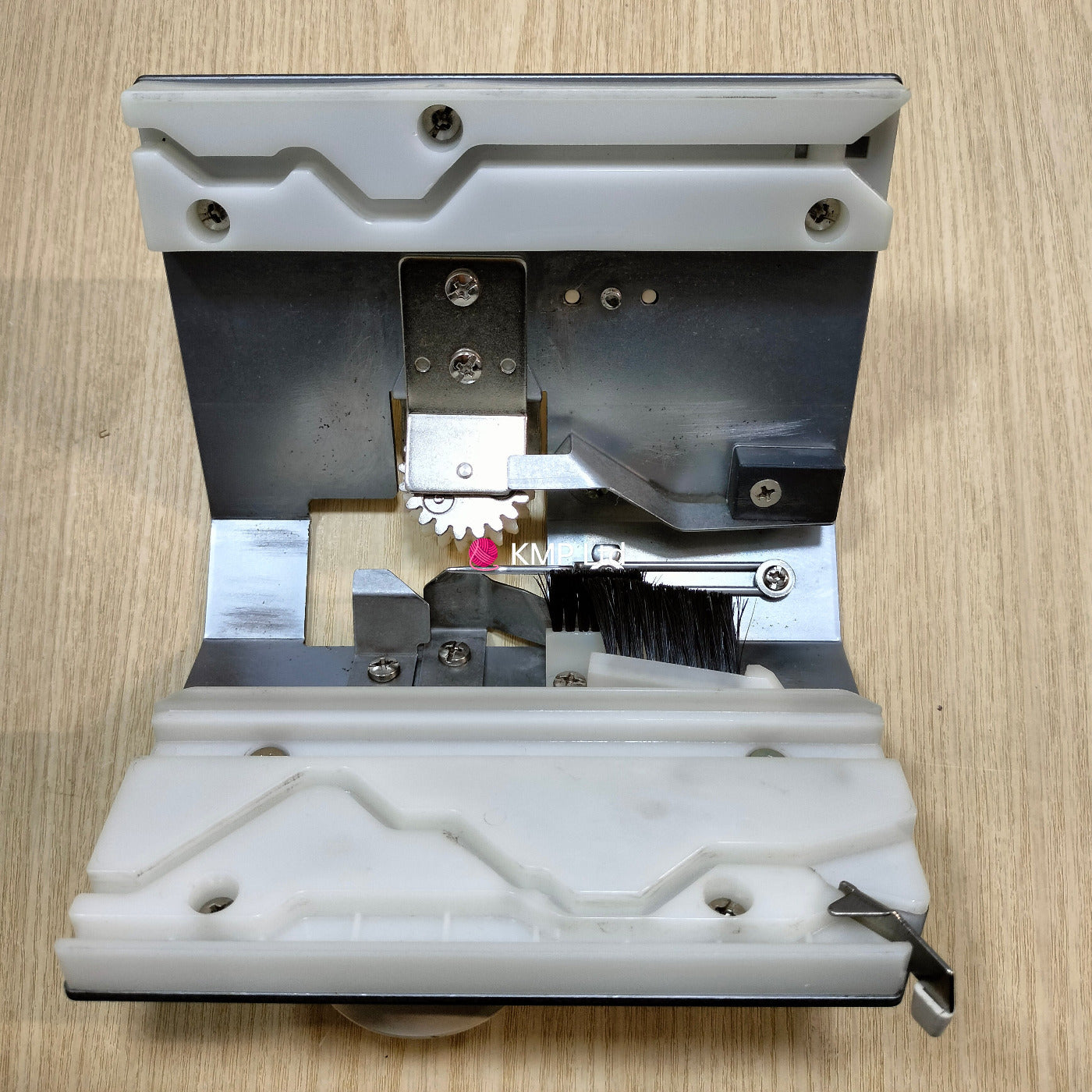 Brother KA 8300 STITCH TRANSFER CARRIAGE Secondary image