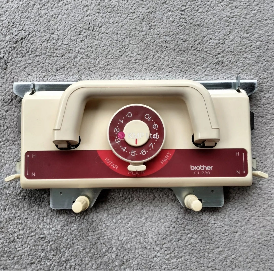 Brother KH-230 Chunky Knitting Machine CARRIAGE Main image
