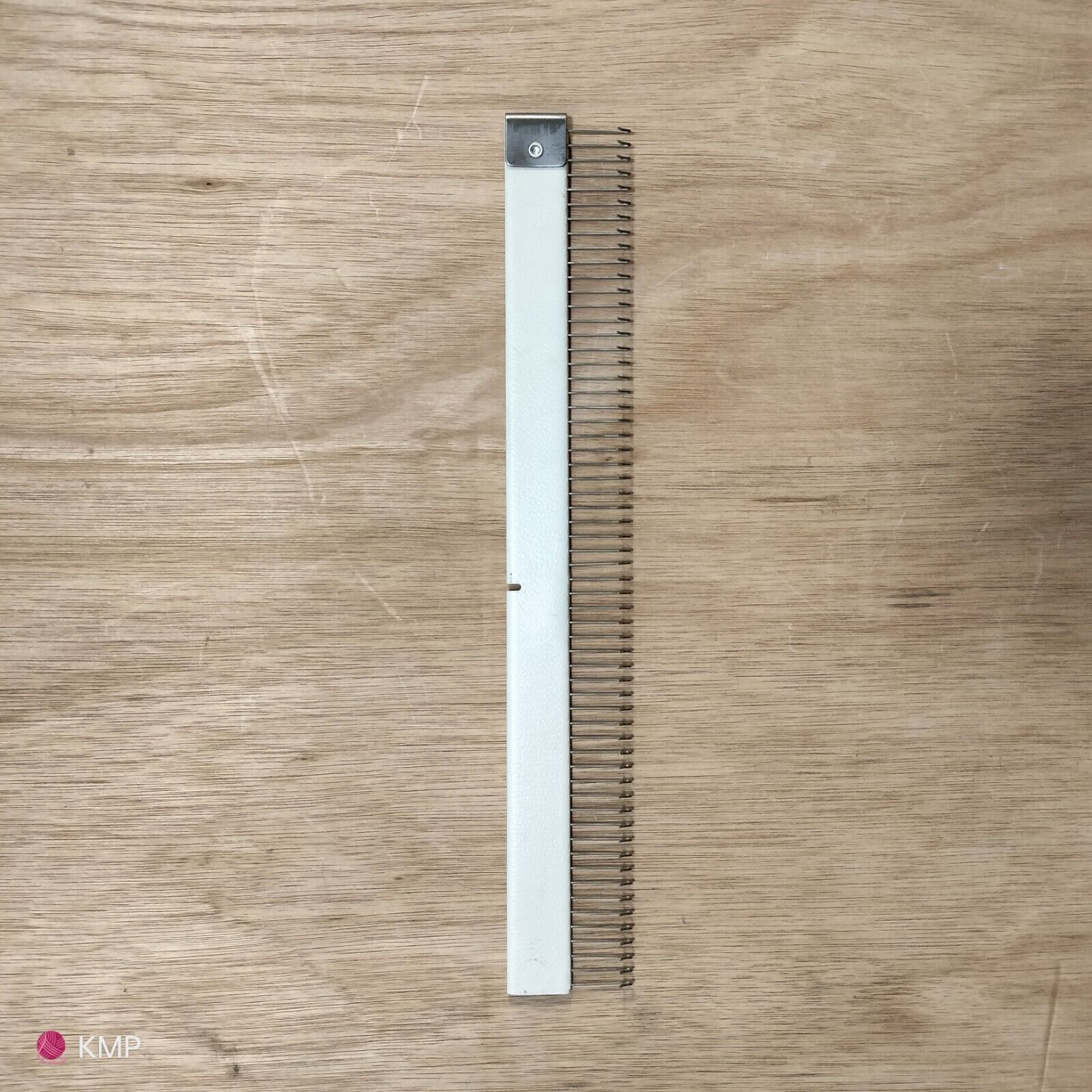 Brother KH-260 Knitting Machine CAST ON COMB (Short) Main image