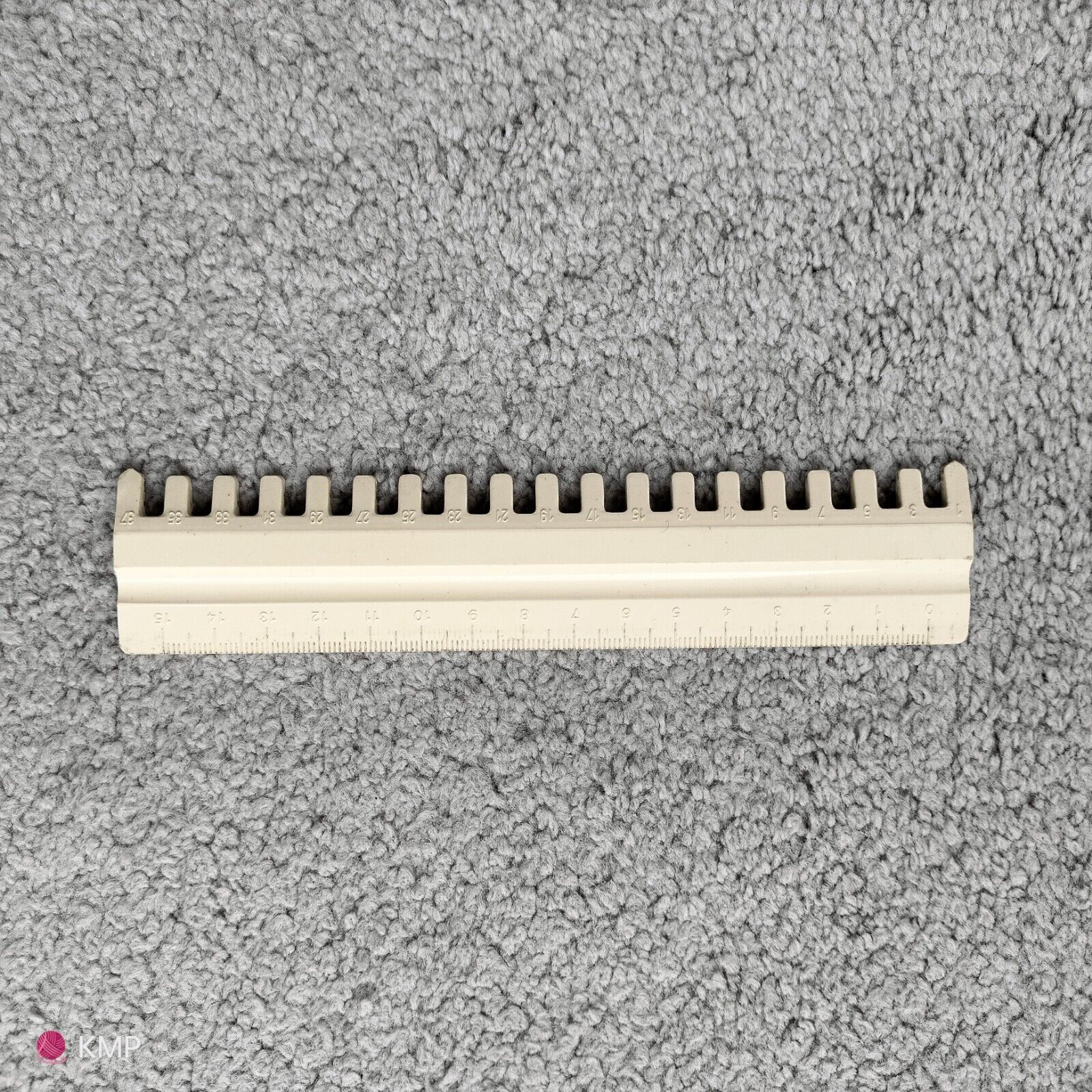 Brother KH-710 Knitting Machine 1x1 NEEDLE PUSHER Main image
