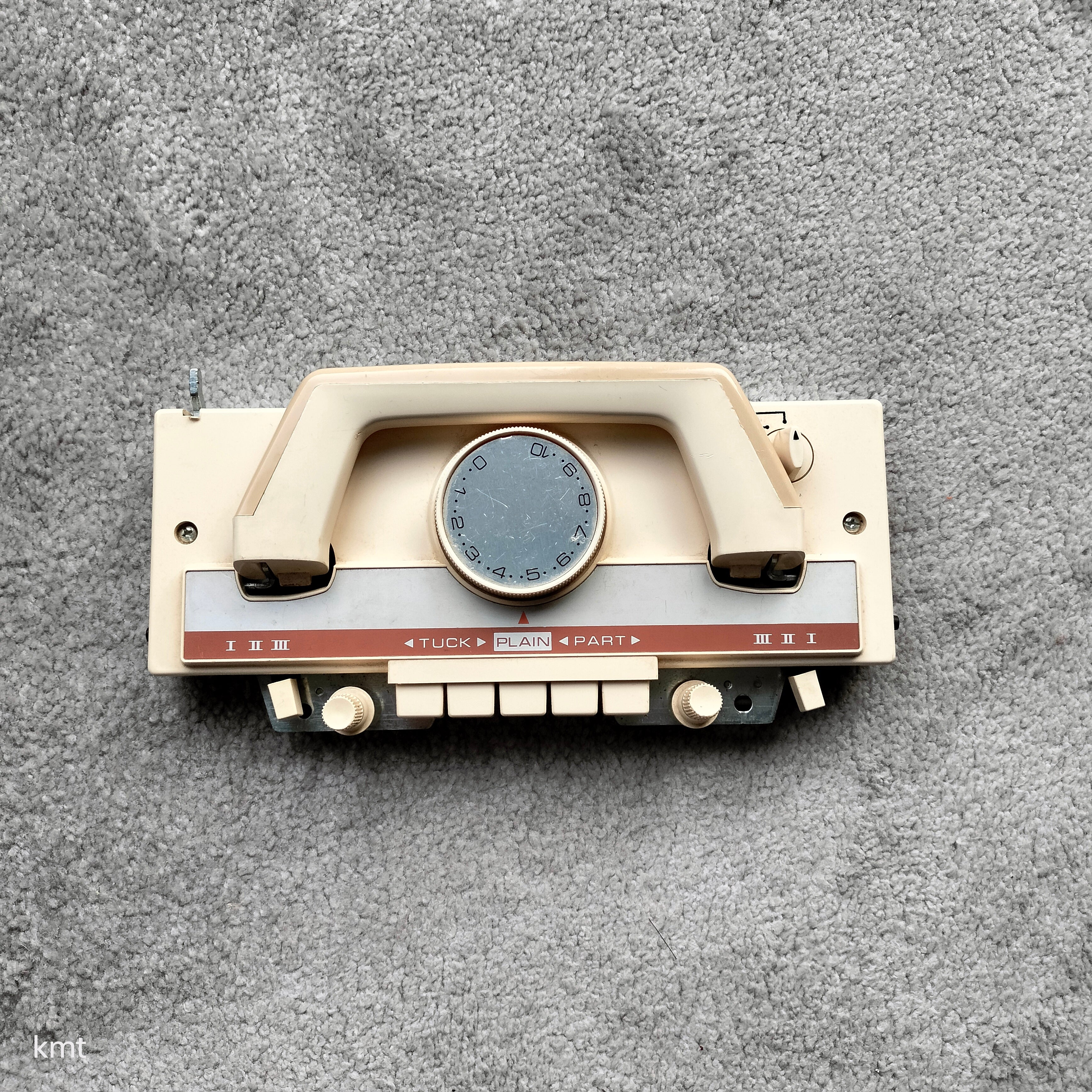 Brother KH-710 Knitting Machine MAIN CARRIAGE Main image