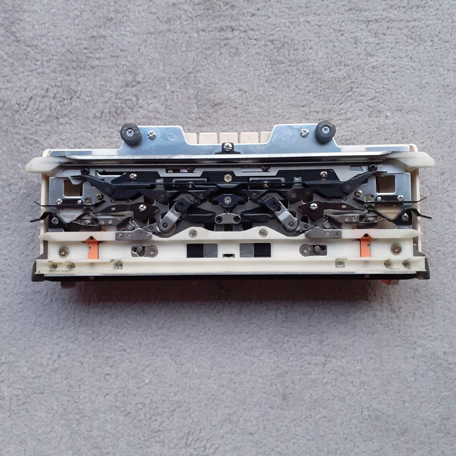 Brother KH-881 MAIN CARRIAGE Secondary image