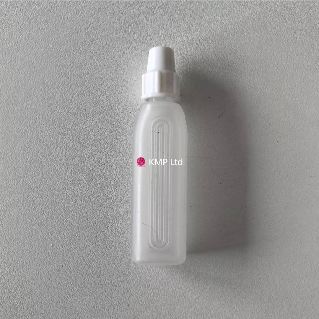 Brother KH 950 Accessory Box Bottle of Oil Main image