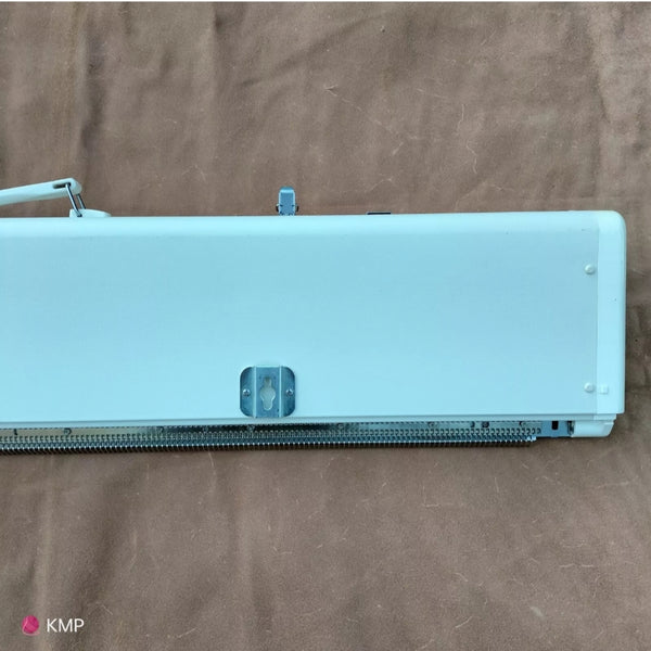 Brother KH 950 Electronic Knitting Machine NEEDLE BED