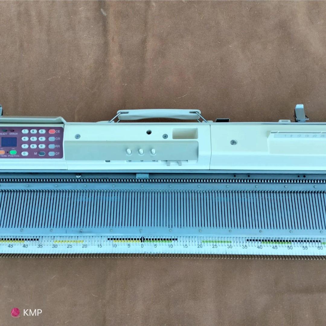 Brother KH 950 Electronic Knitting Machine NEEDLE BED
