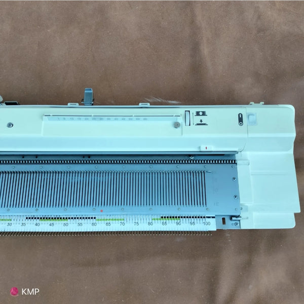 Brother KH 950 Electronic Knitting Machine NEEDLE BED