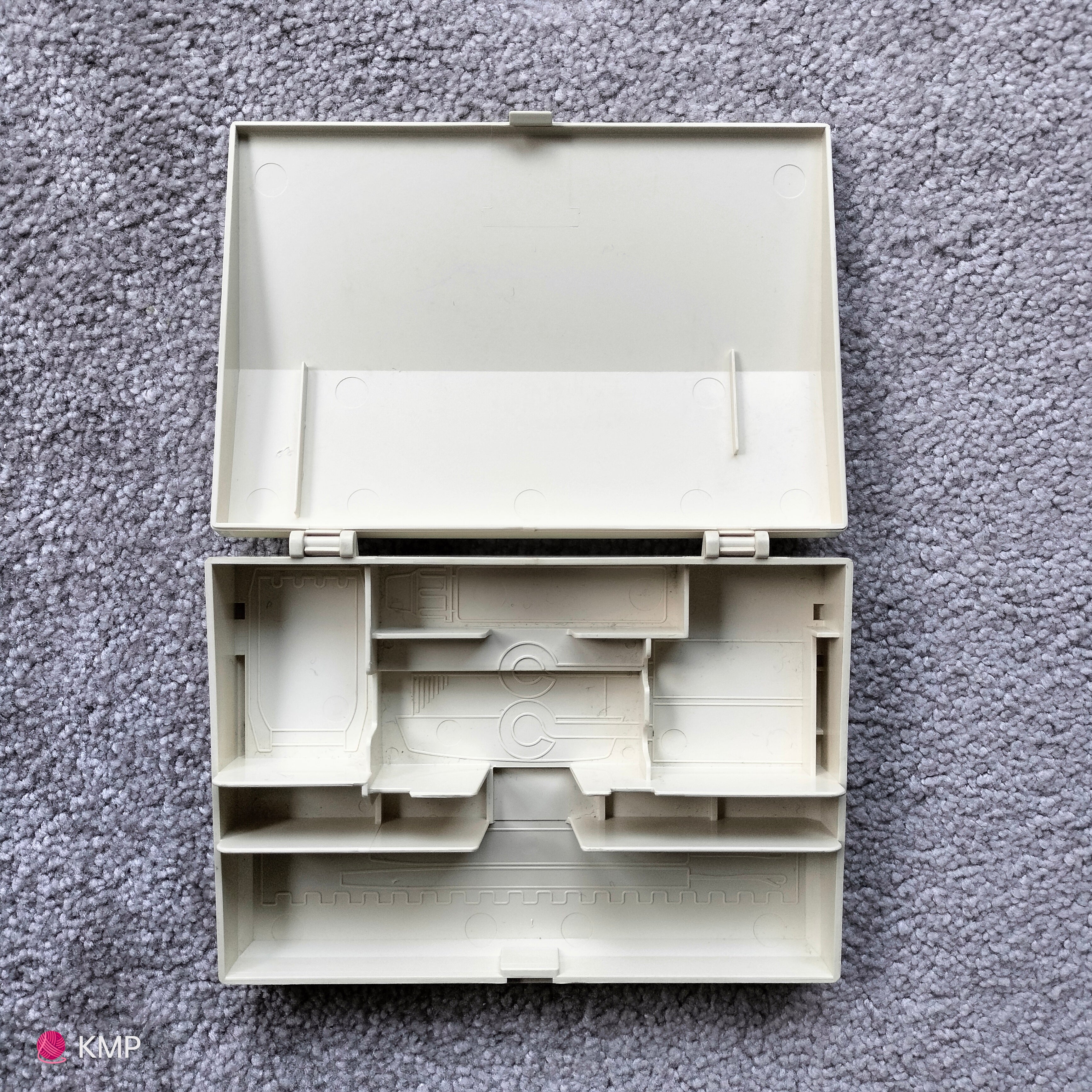 Brother KH-891 Knitting Machine ACCESSORIES BOX Secondary image