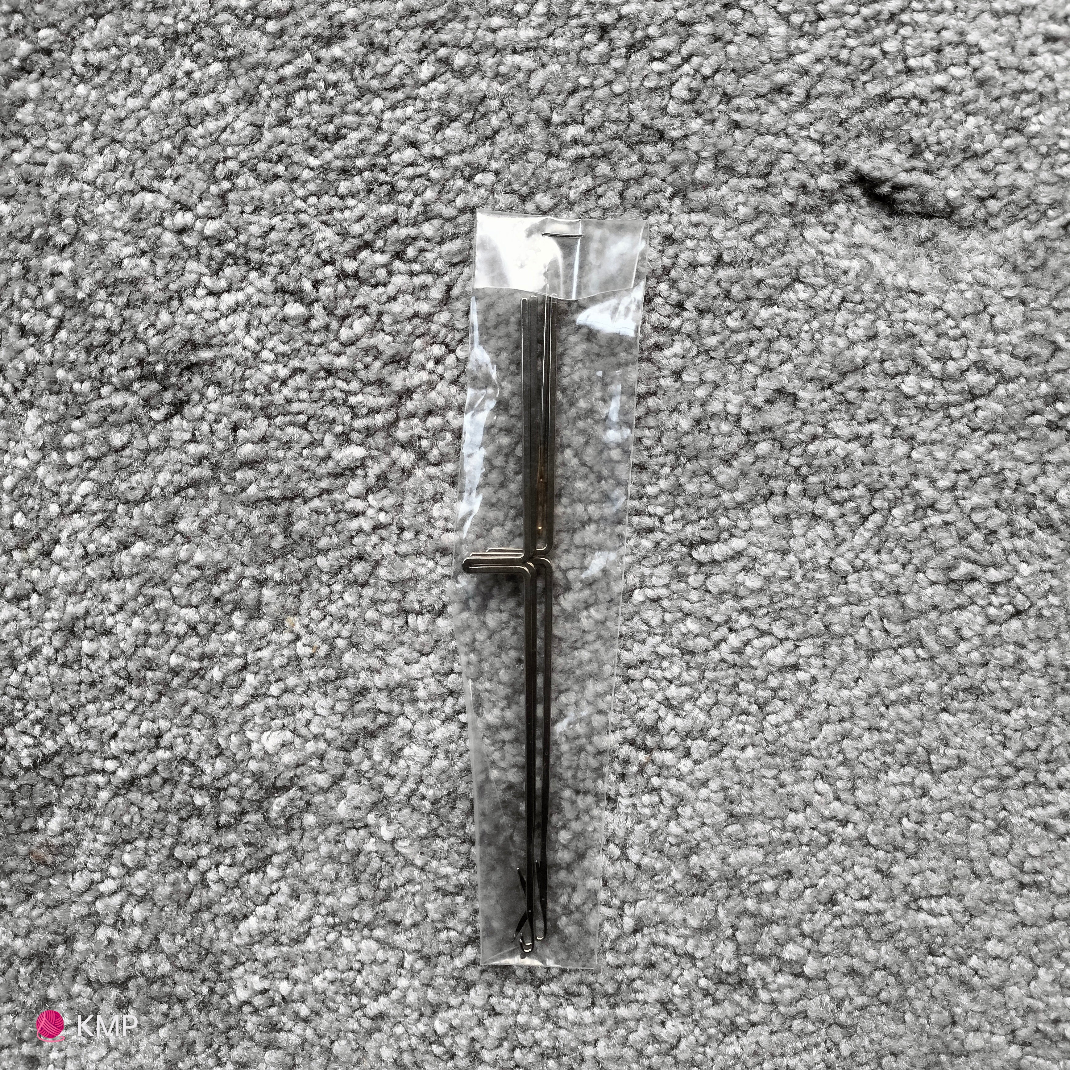 Silver Reed SK 840 Knitting Machine SPARE NEEDLES Main image