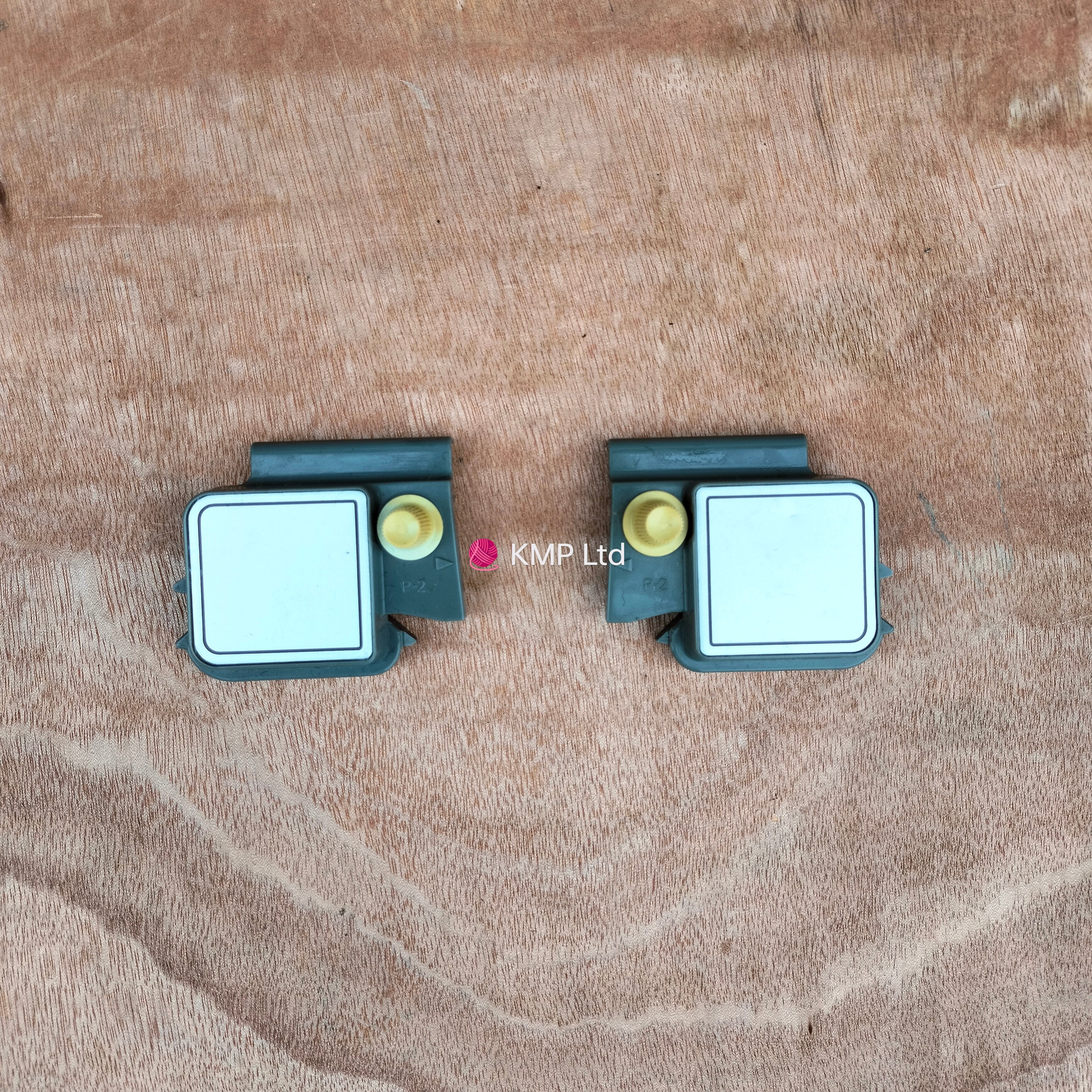 Knitmaster Mod. 326 Knitting Machine MAGIC CAMS x2 ( left and right)