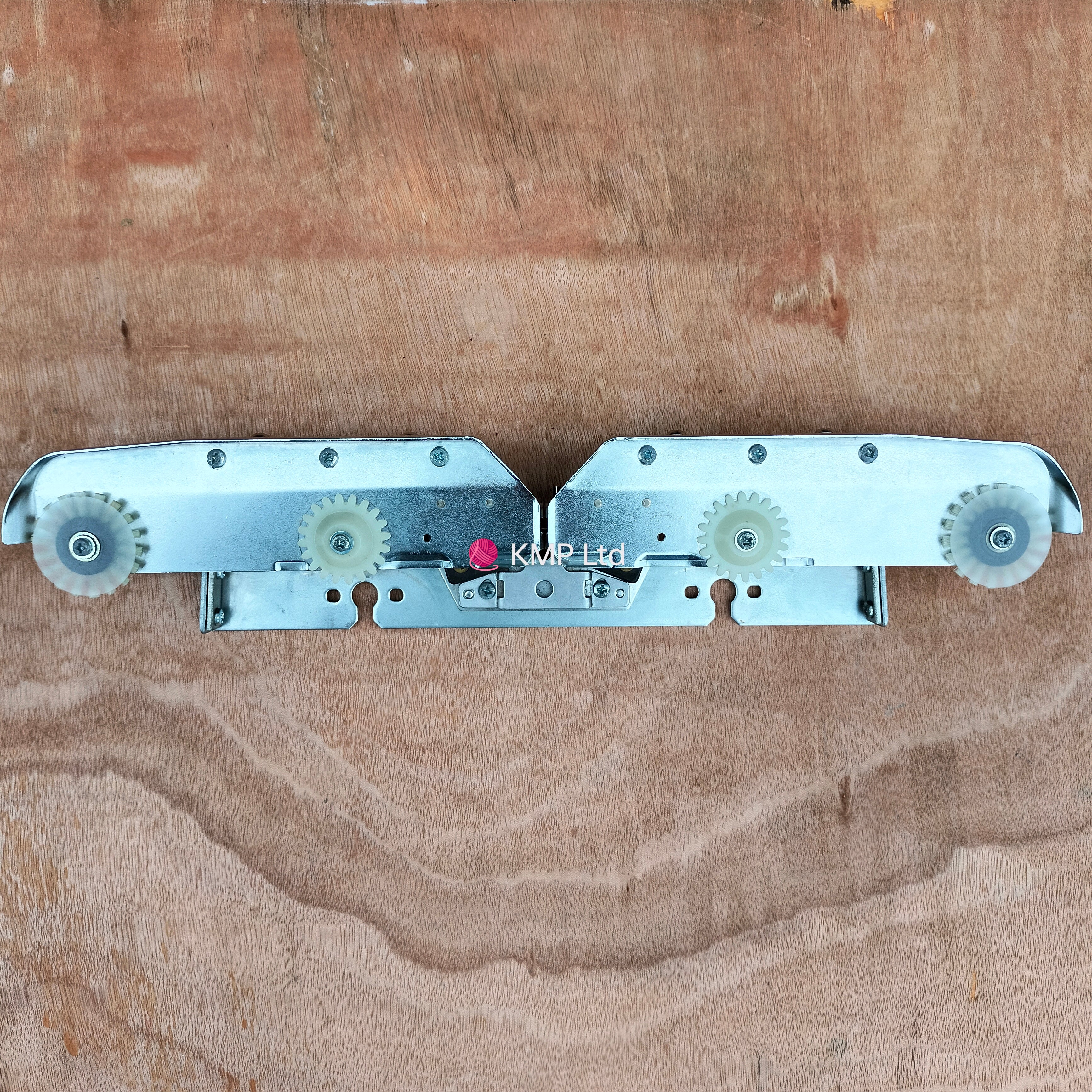 Knitmaster Mod 326 Knitting Machines SINKER PLATE Secondary image