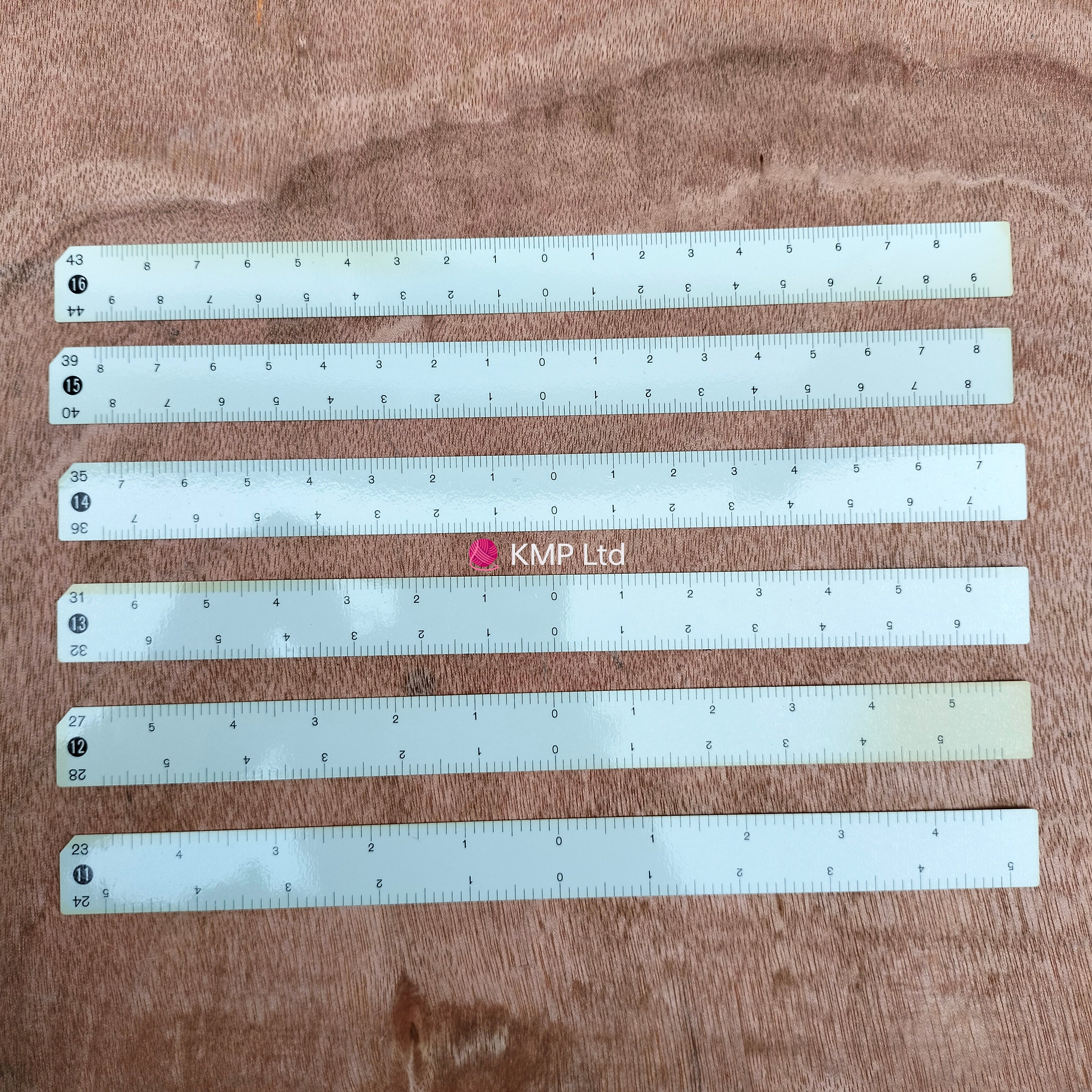 Knitmaster Mod 326 Knitting Machine STITCH SCALES x7 Main image