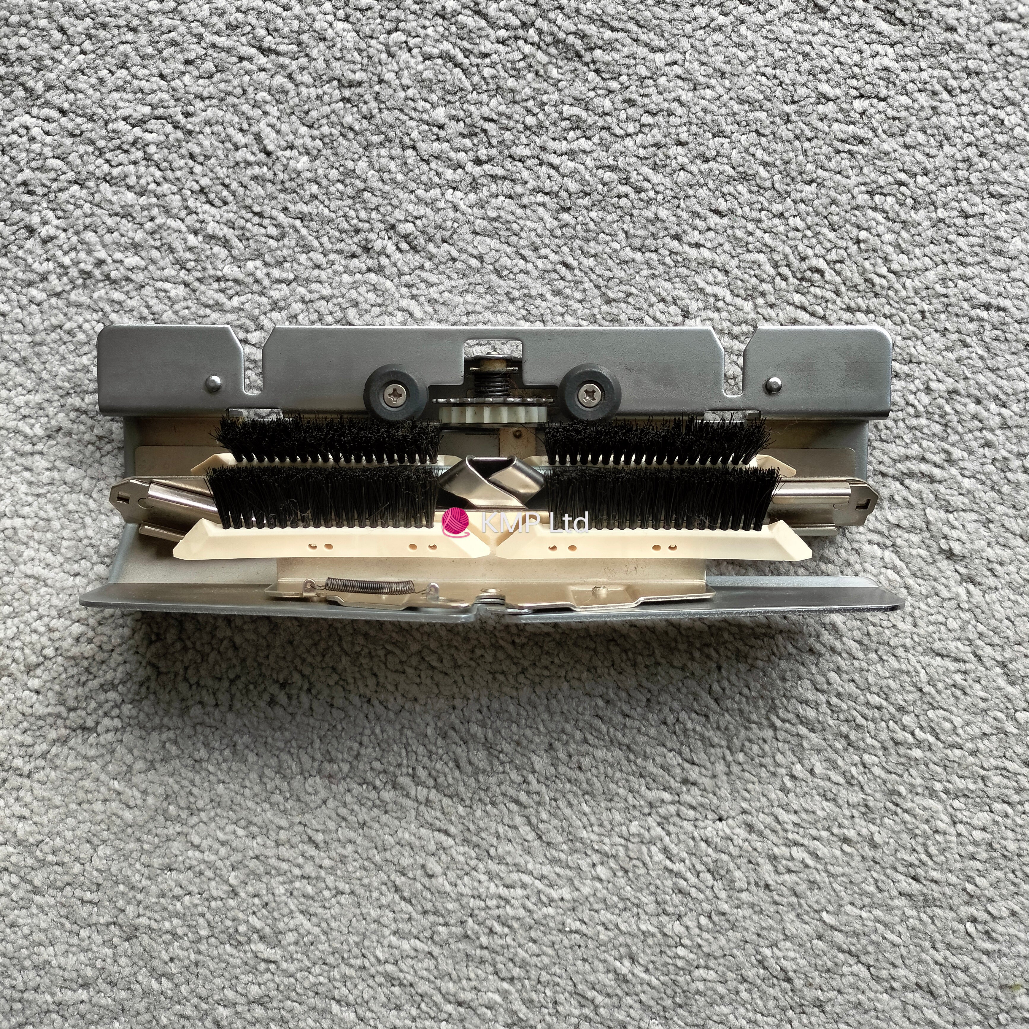 Brother KR-230 Chunky Ribbing Attachment CONNECTING ARM ASSEMBLY Secondary image