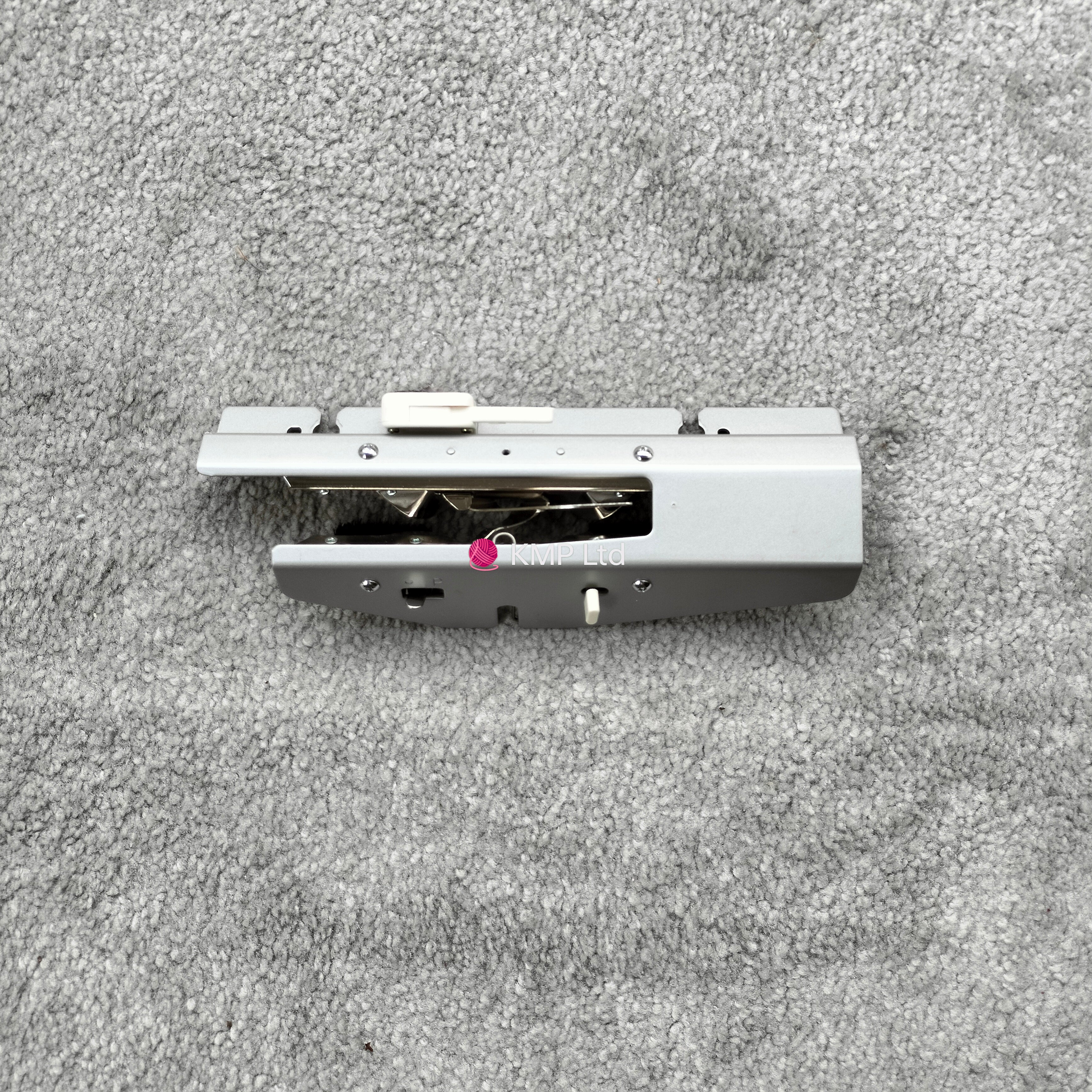 Silver Reed SRJ 70 Ribbing Attachment ARM Main image