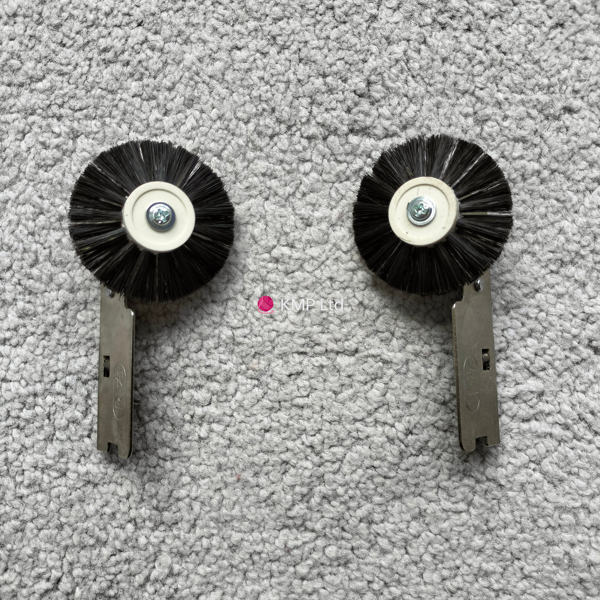 Silver Reed SK 890 Chunky Electronic Knitting Machines TUCK BRUSHES x2