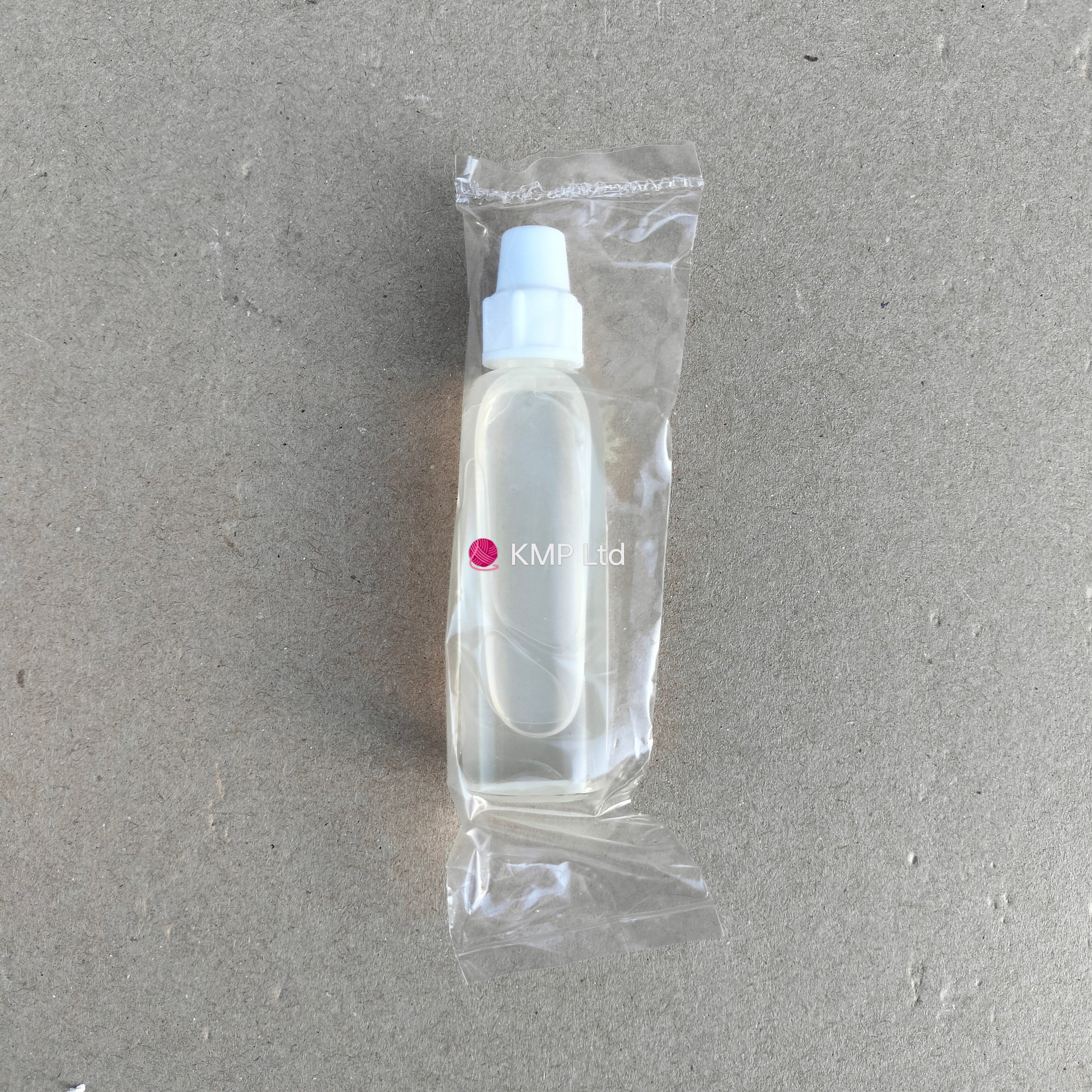 Silver Reed SK 840 Knitting Machine Accessories Box BOTTLE OF OIL