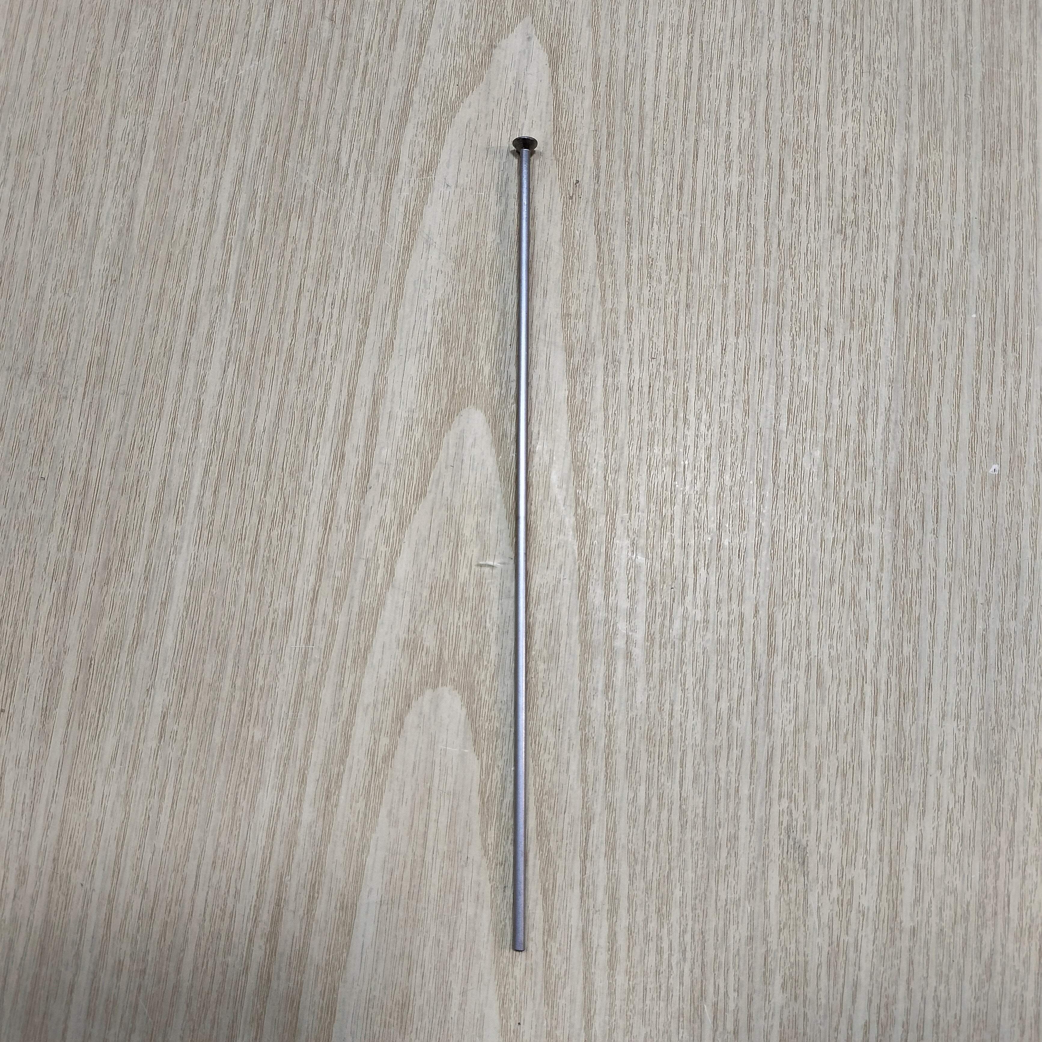 Brother KH-836 PUNCH CARD HOLDER PIN Main image