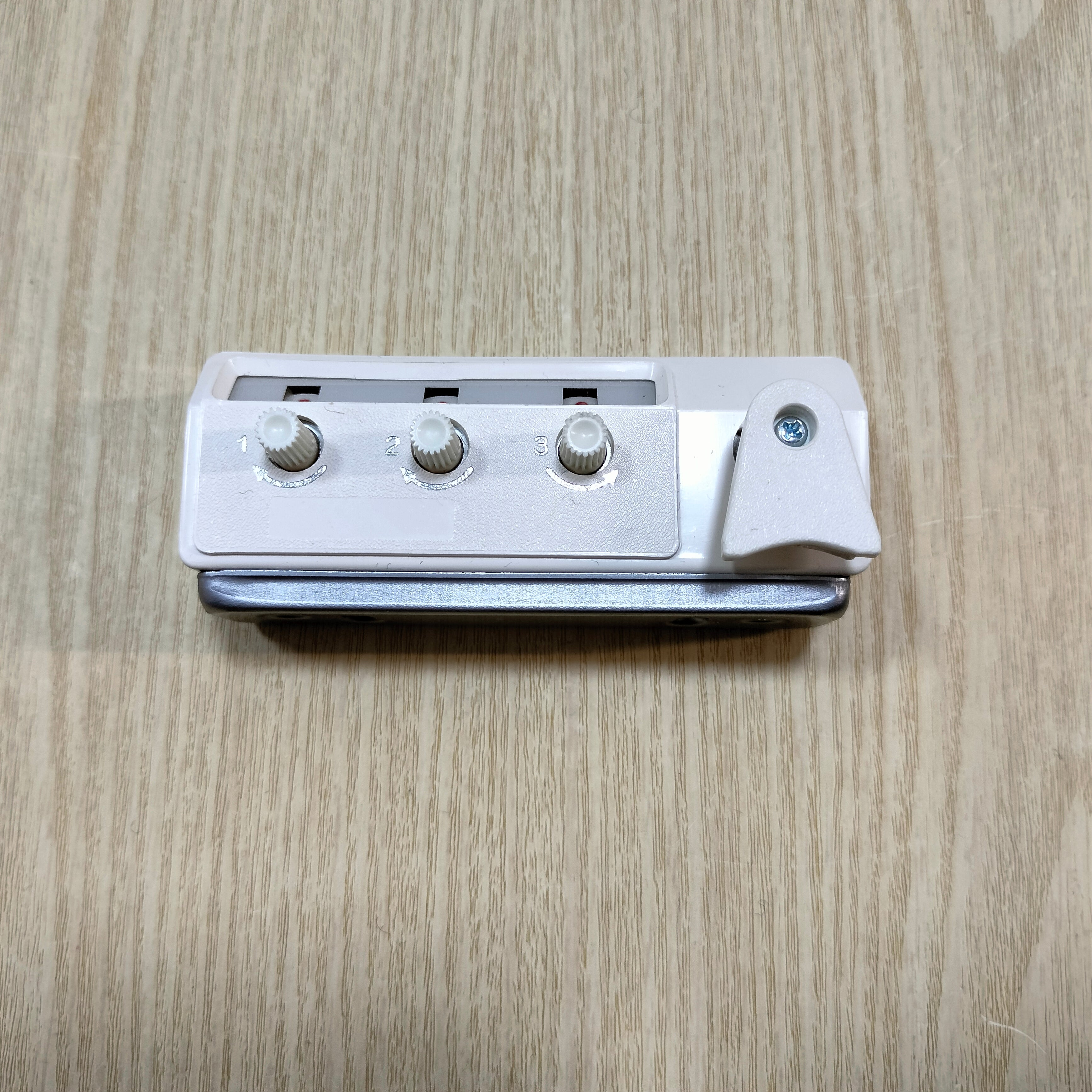 Brother KH-836 Knitting Machine ROW COUNTER Main image