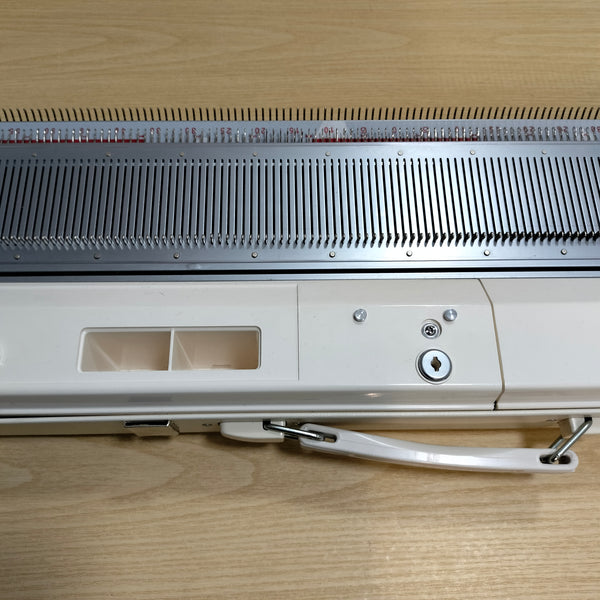 Brother KH-836 Knitting Machine NEEDLE BED