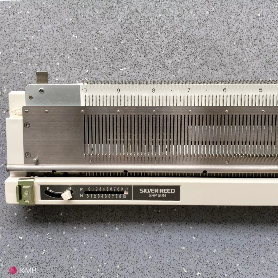 Silver Reed SRP-60N Ribber NEEDLE BED Secondary image