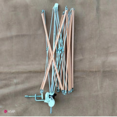 Yarn SKEIN HOLDER