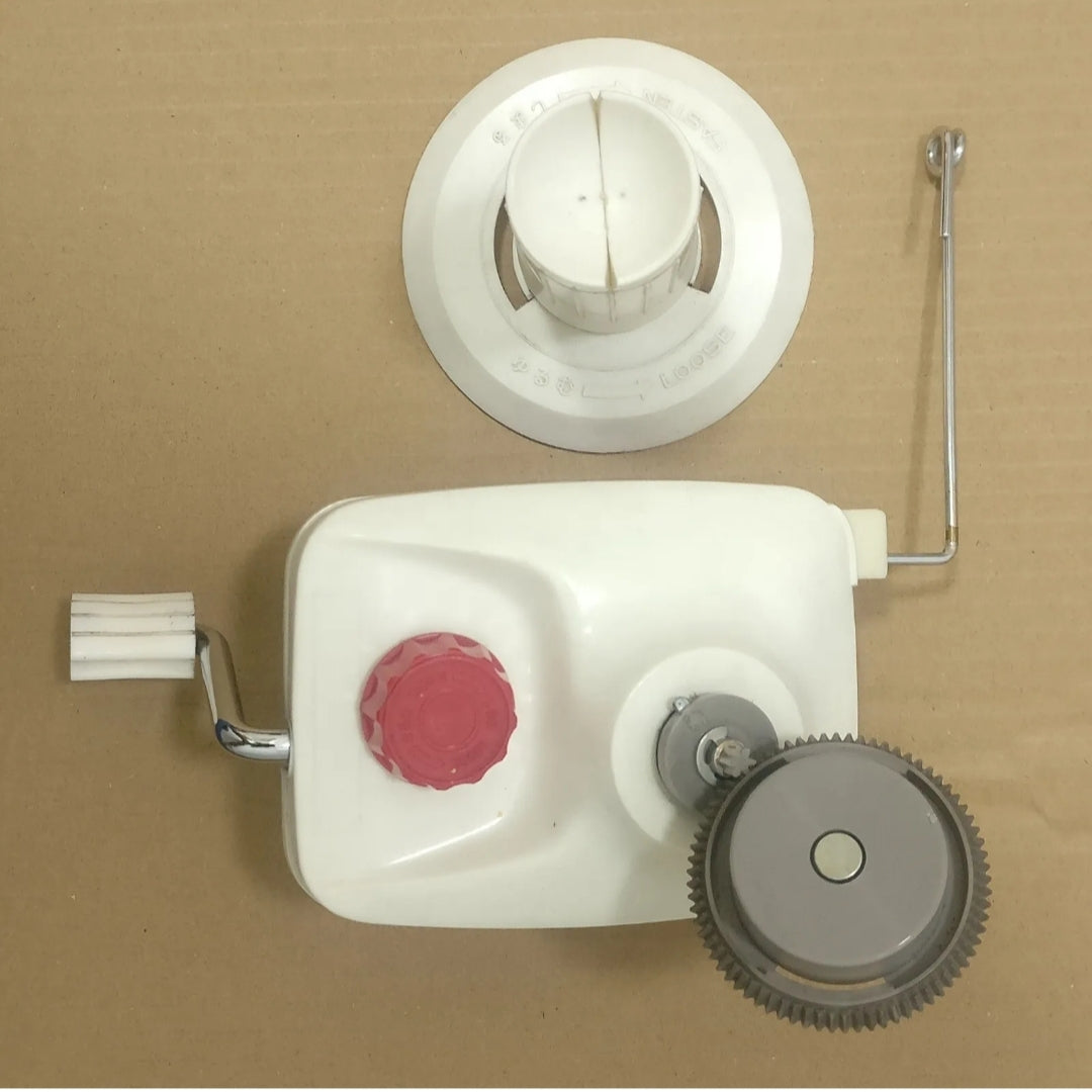 Knitting Machine YARN/ WOOL WINDER Main image