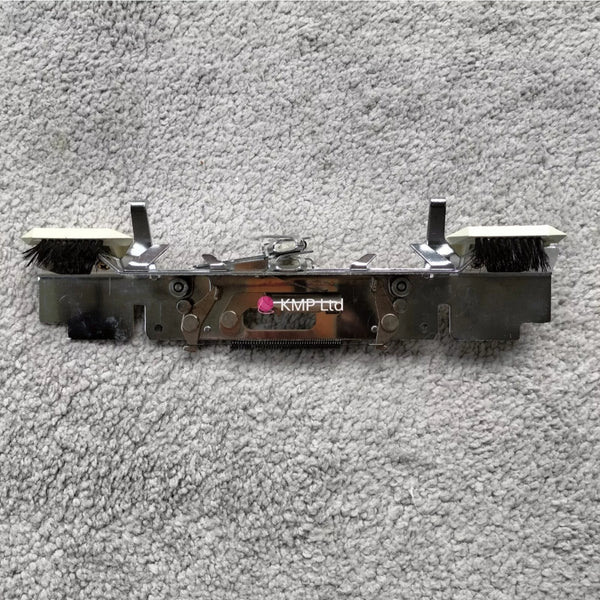 Corona CN-9N Knitting Machine YARN FEEDER PLATE