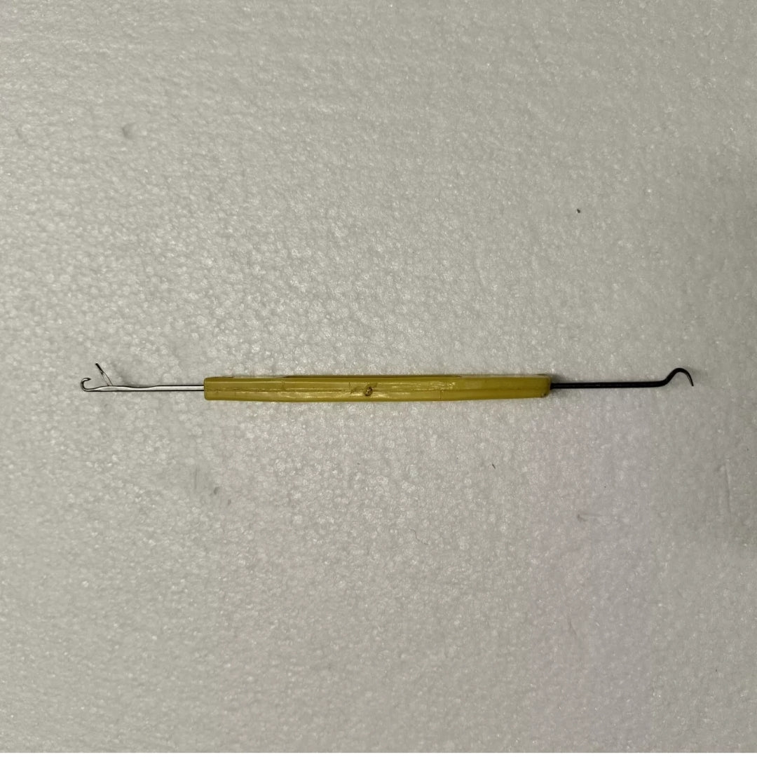Singer MK II YELLOW TRANSFER TOOL hook and latch Main image