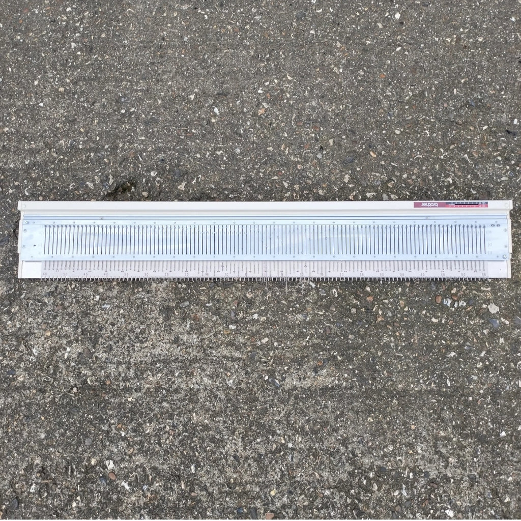 Brother KR-230 Ribbing Attachment NEEDLE BED