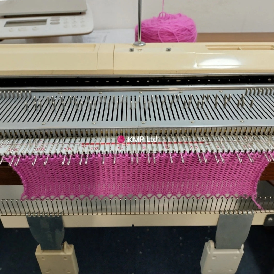 Brother KH-840 Knitting Machine NEEDLE BED