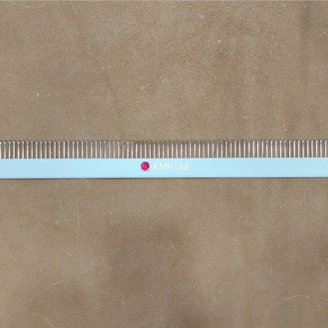 Knittax 2000 Knitting Machine LONG CAST ON COMBS Main image