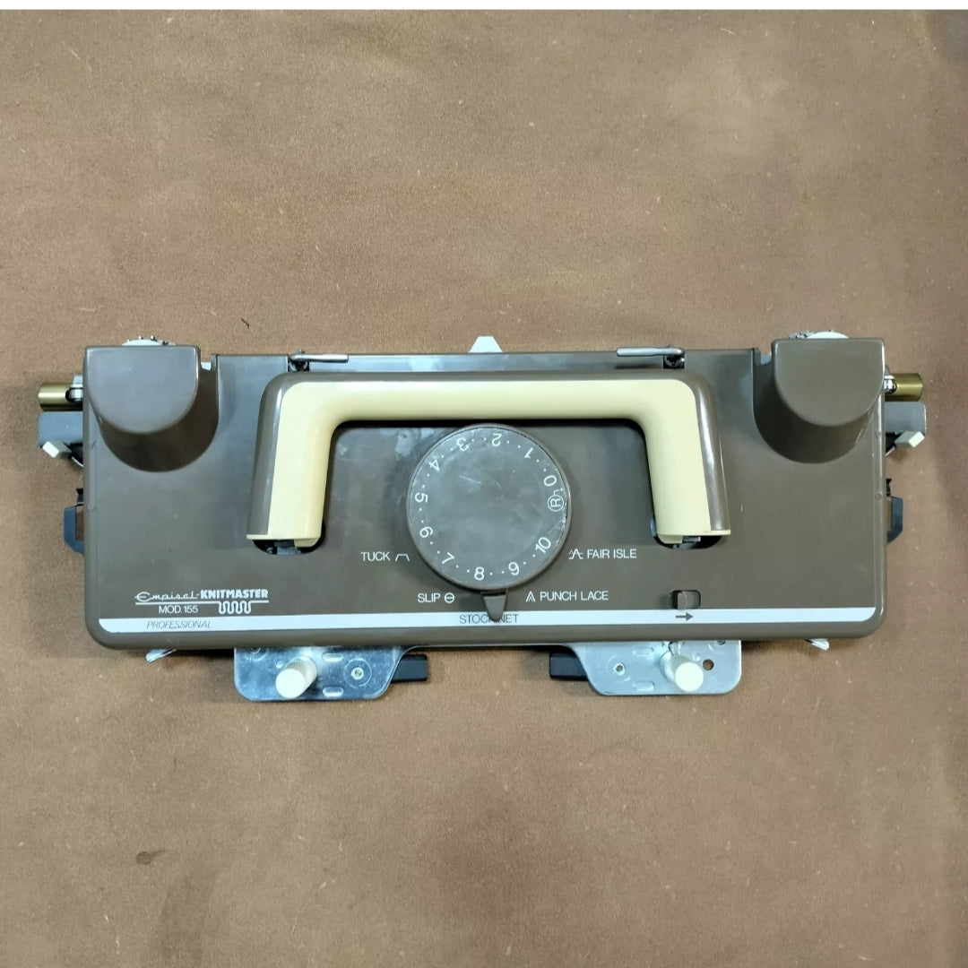 Knitmaster Mod 155 Knitting Machine CARRIAGE Main image
