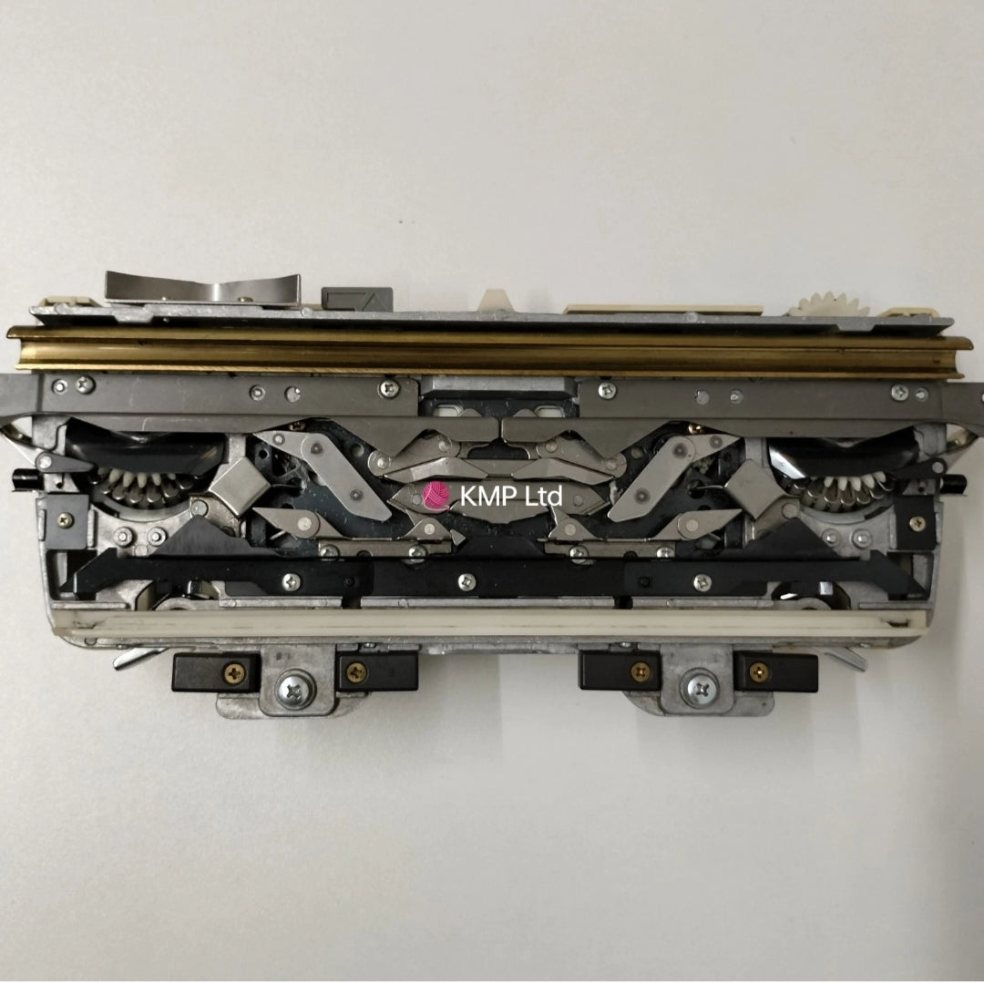 Knitmaster mod 260 Carriage
