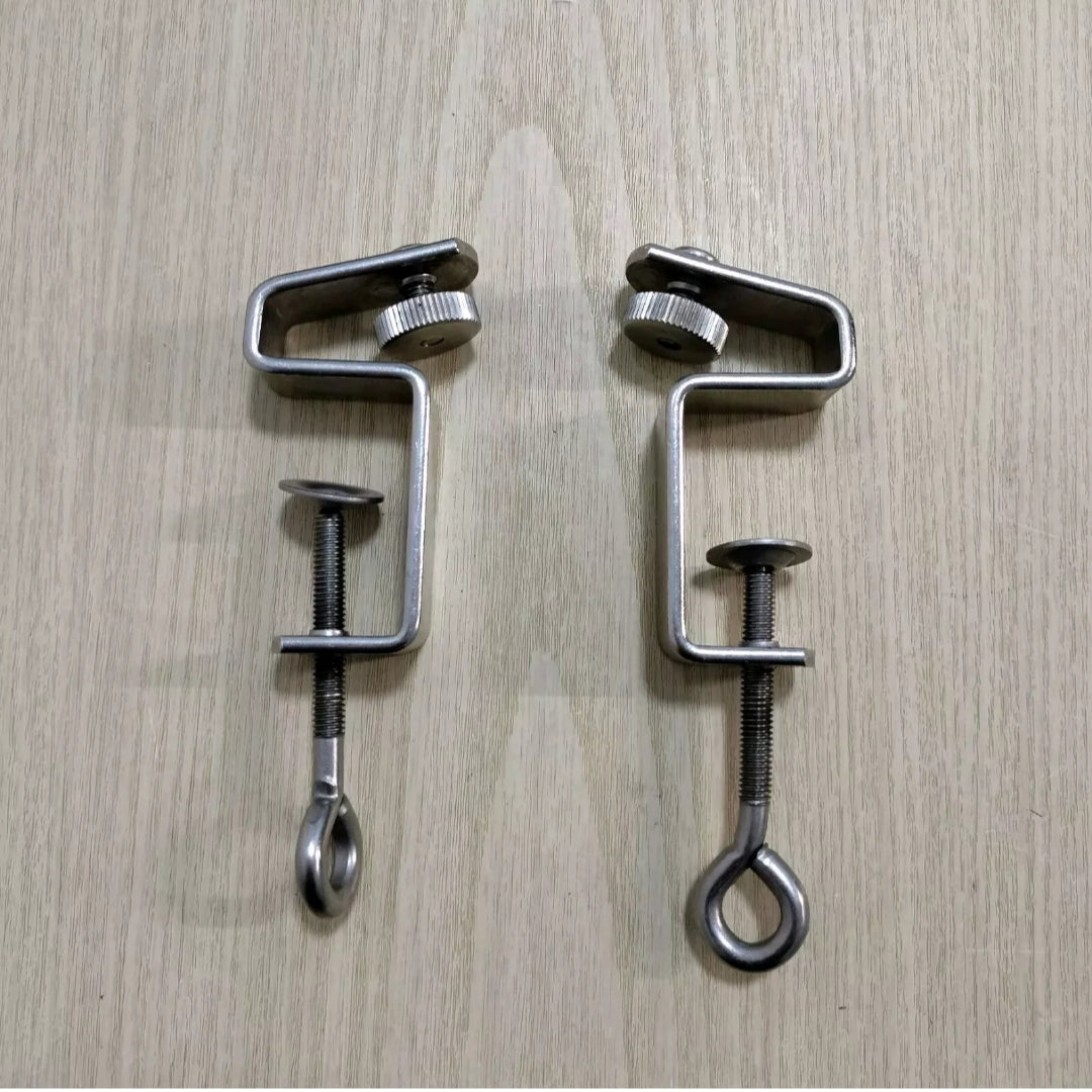 Knitmaster Mod. ES 302 Original TABLE CLAMPS Main image