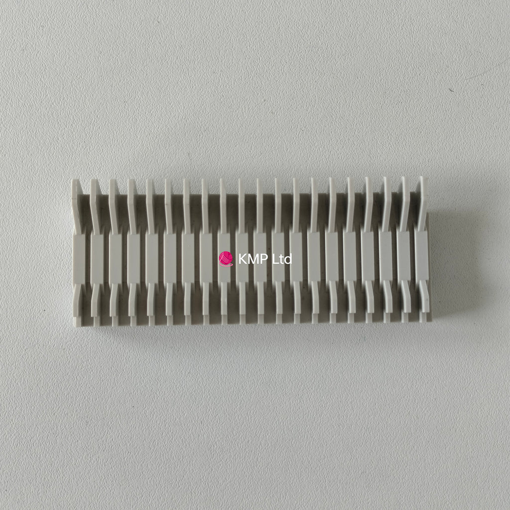 PASSAP DM-80/ DM-5 Knitting Machine PLASTIC STRIKER COMBS x5