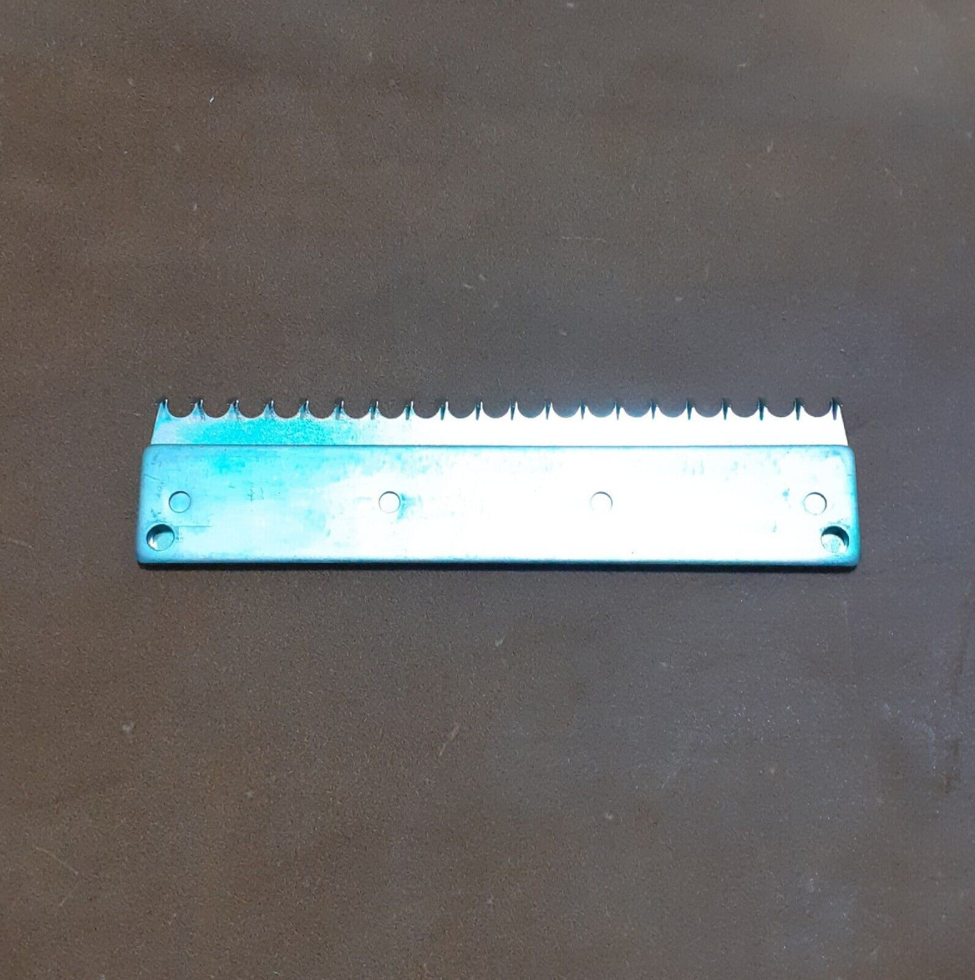 Toyota KS 610 Knitting Machine WIDE CLAW WEIGHT Secondary image