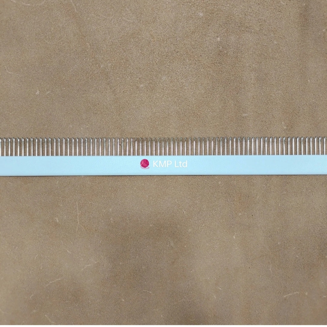 Brother KH 881 Knitting Machine Cast on Combs Main image