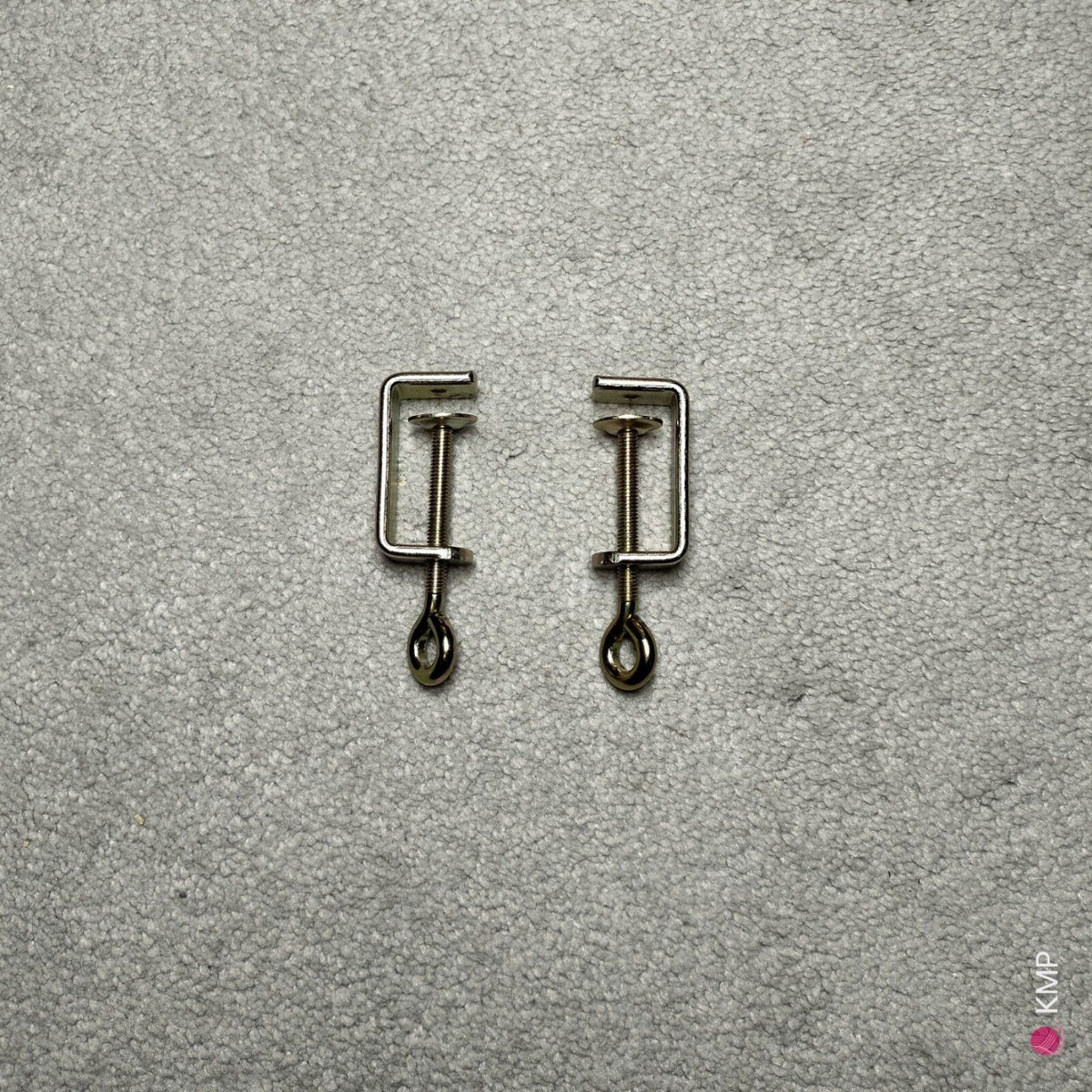 Brother KH-900 Electronic Knitting Machine TABLE CLAMPS Main image