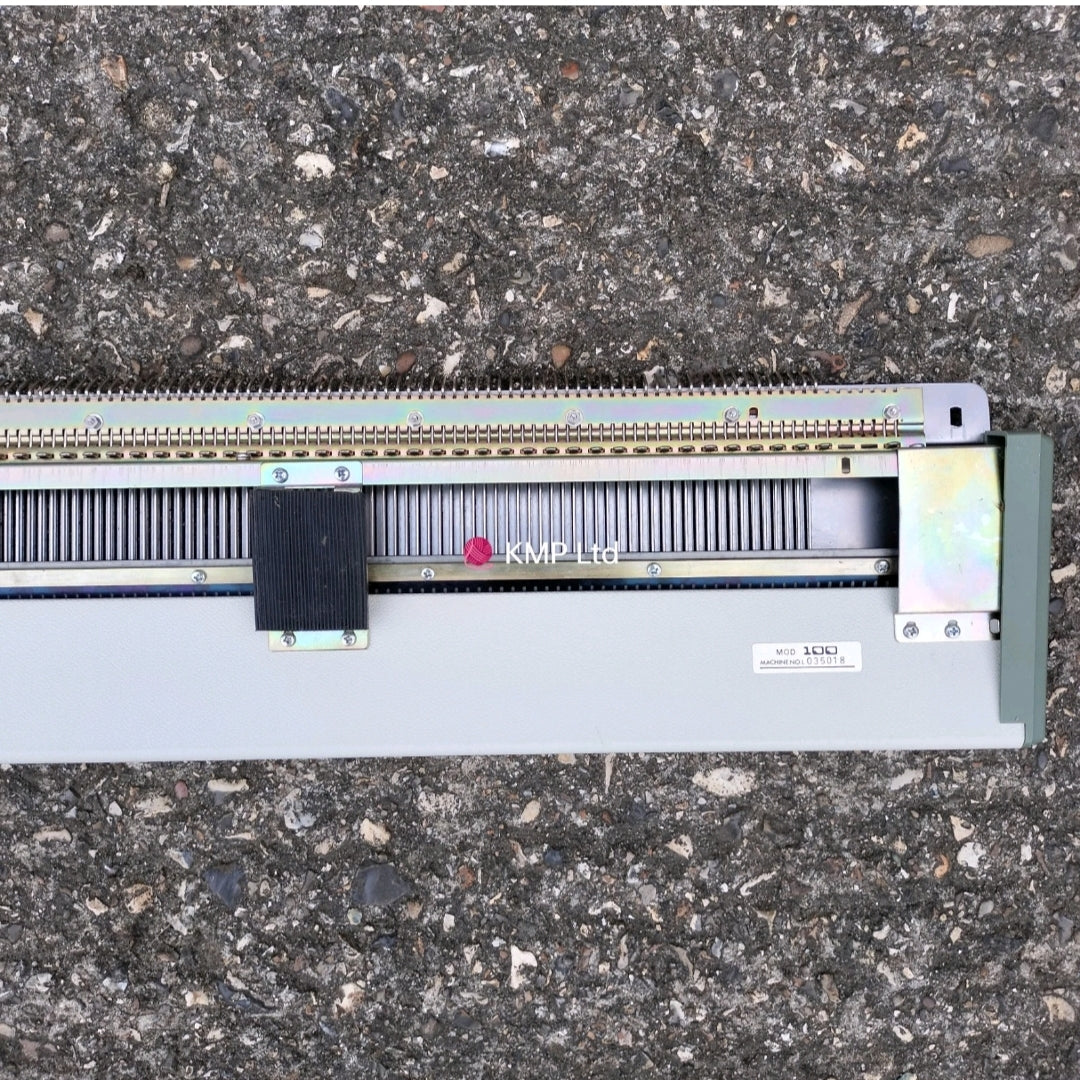 Empisal Knitmaster Mod 100 NEEDLE BED