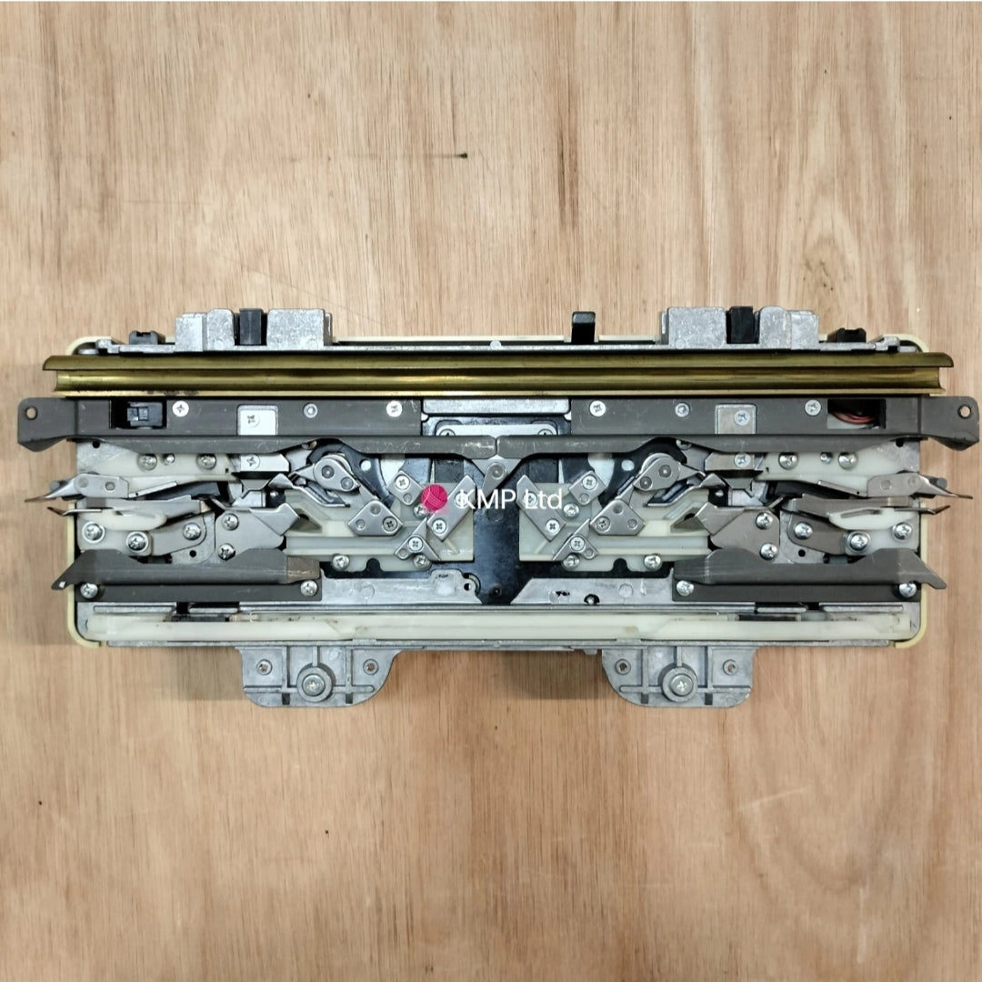 Knitmaster 560LC Knitting Machine LACE CARRIAGE Secondary image