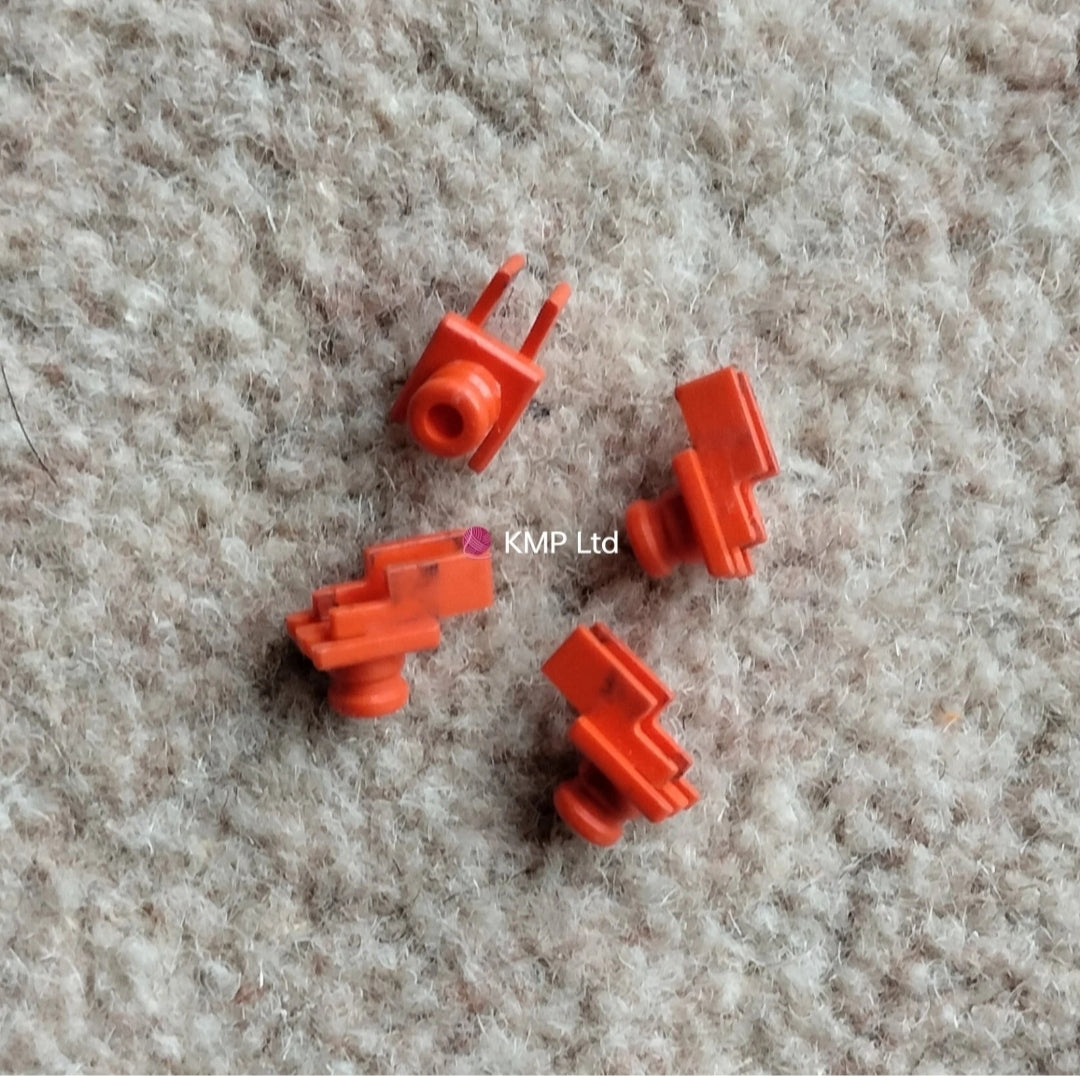 Knitmaster LC 2 Lace CARRIAGE EDGE PINS Secondary image